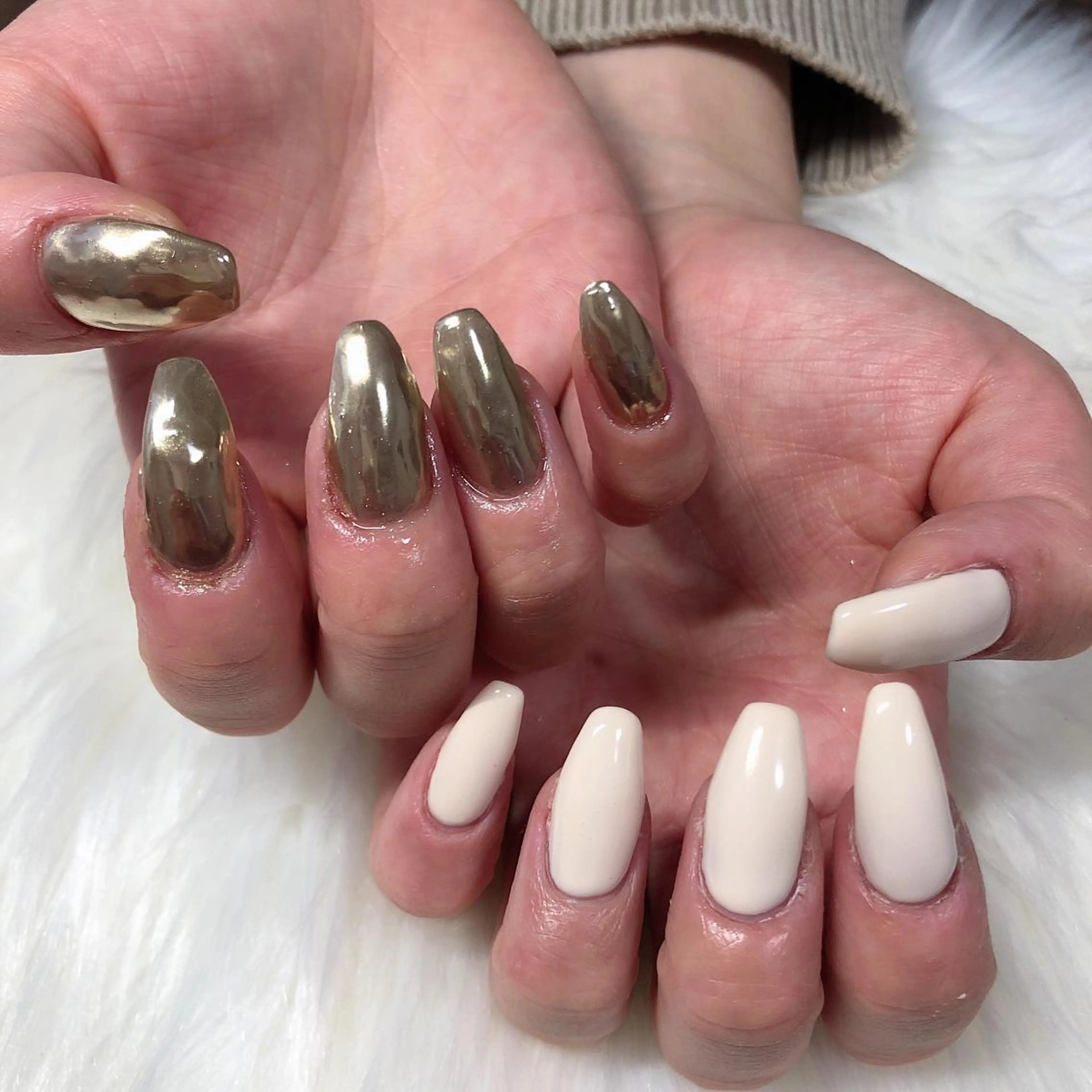 ネイル ハンドネイル 西岡 杏のネイルデザイン