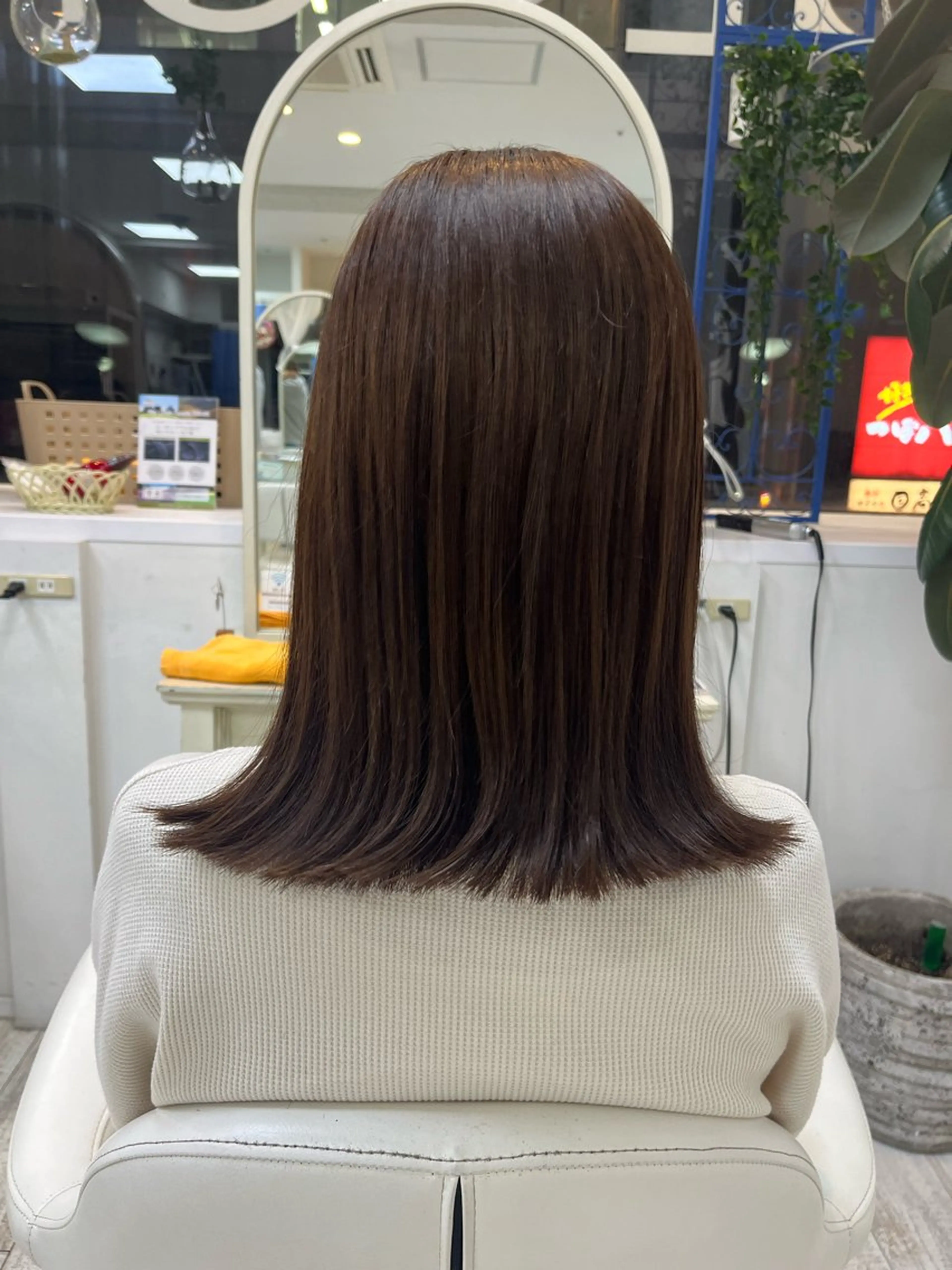 セミロング 小川 夏花のヘアスタイル