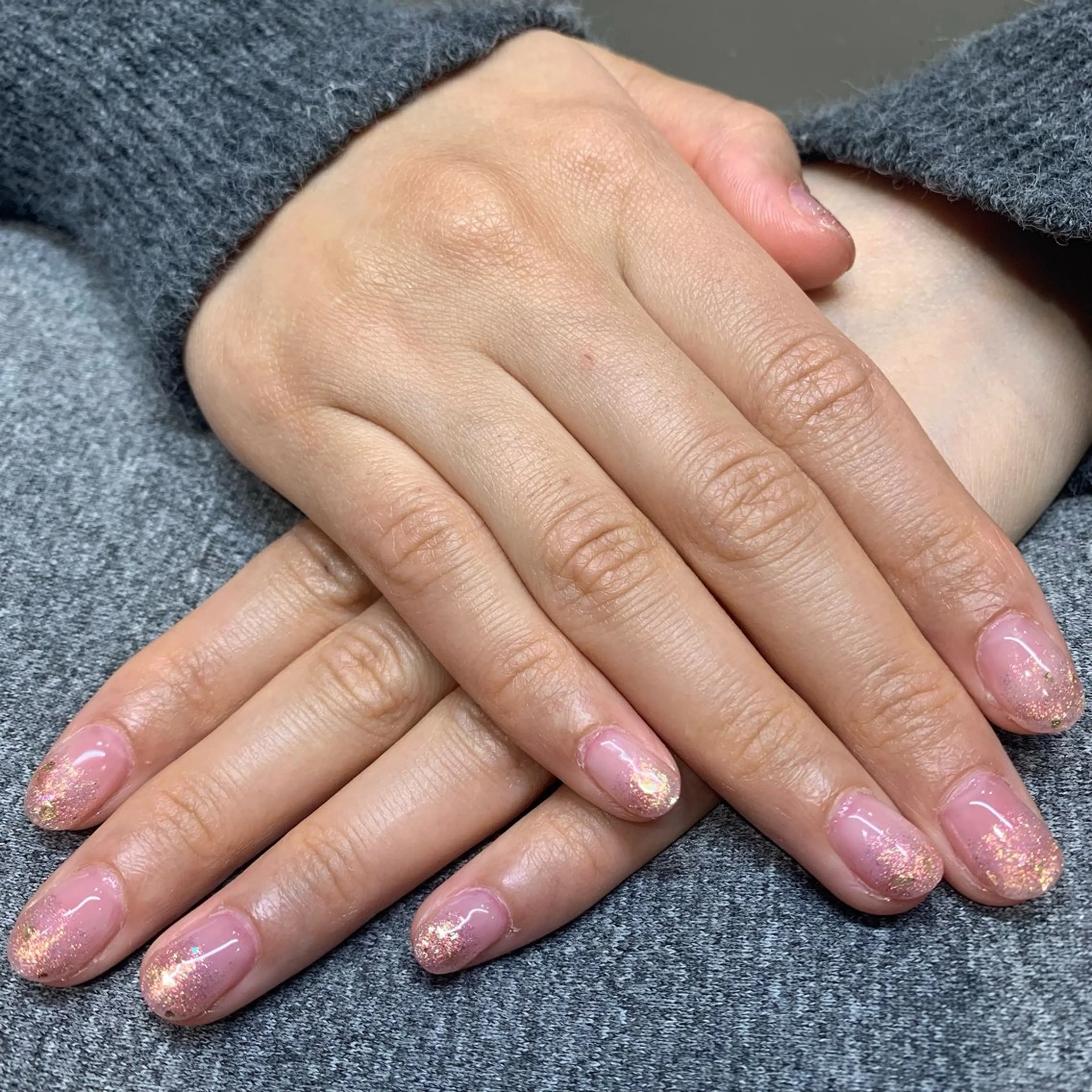 ネイル グラデーション ラメ(グリッター) ラメグラデーション &robe yurieのネイルデザイン