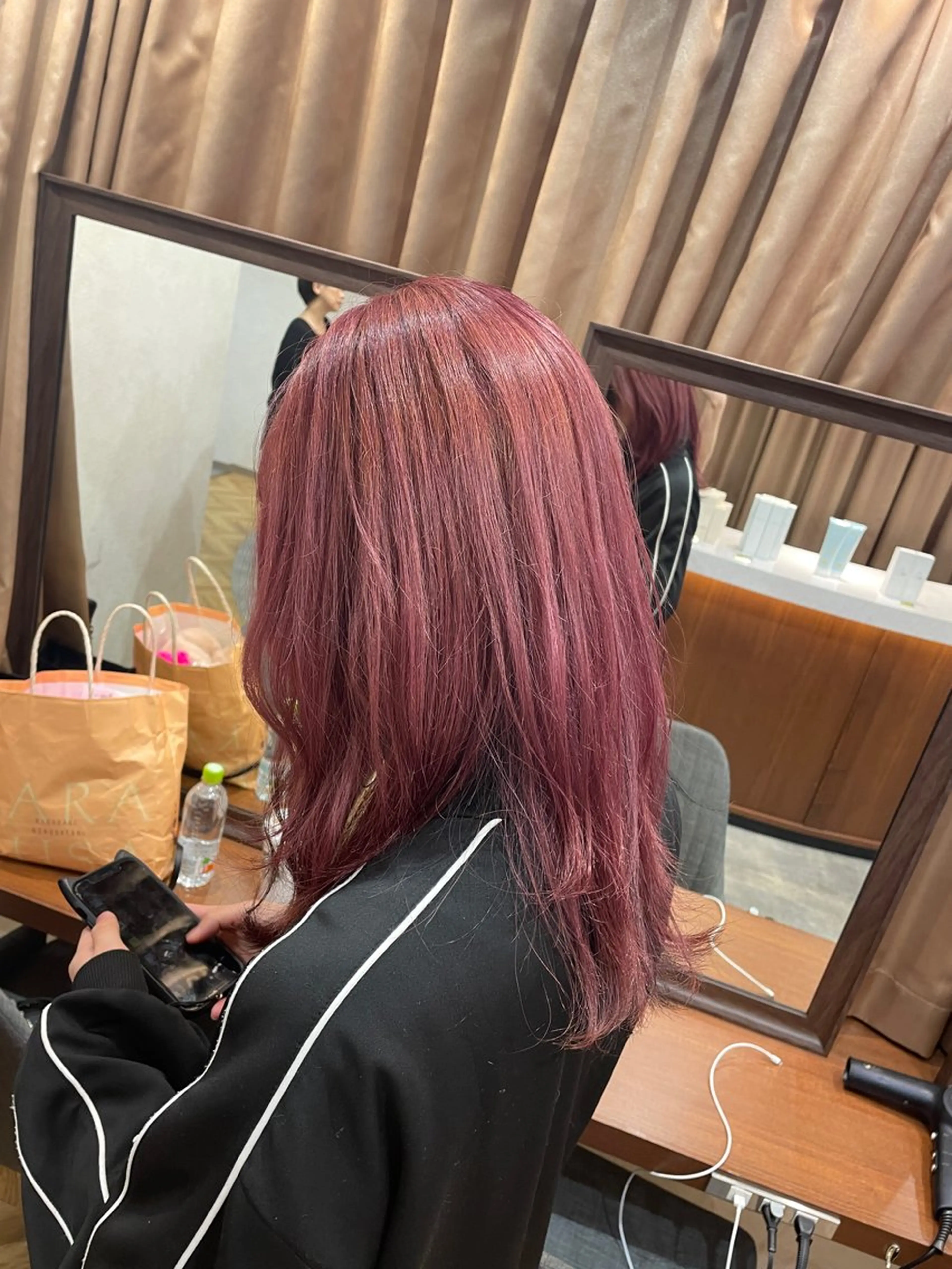 セミロング カラー 韓国ヘア/レイヤー Londエレンのヘアスタイル