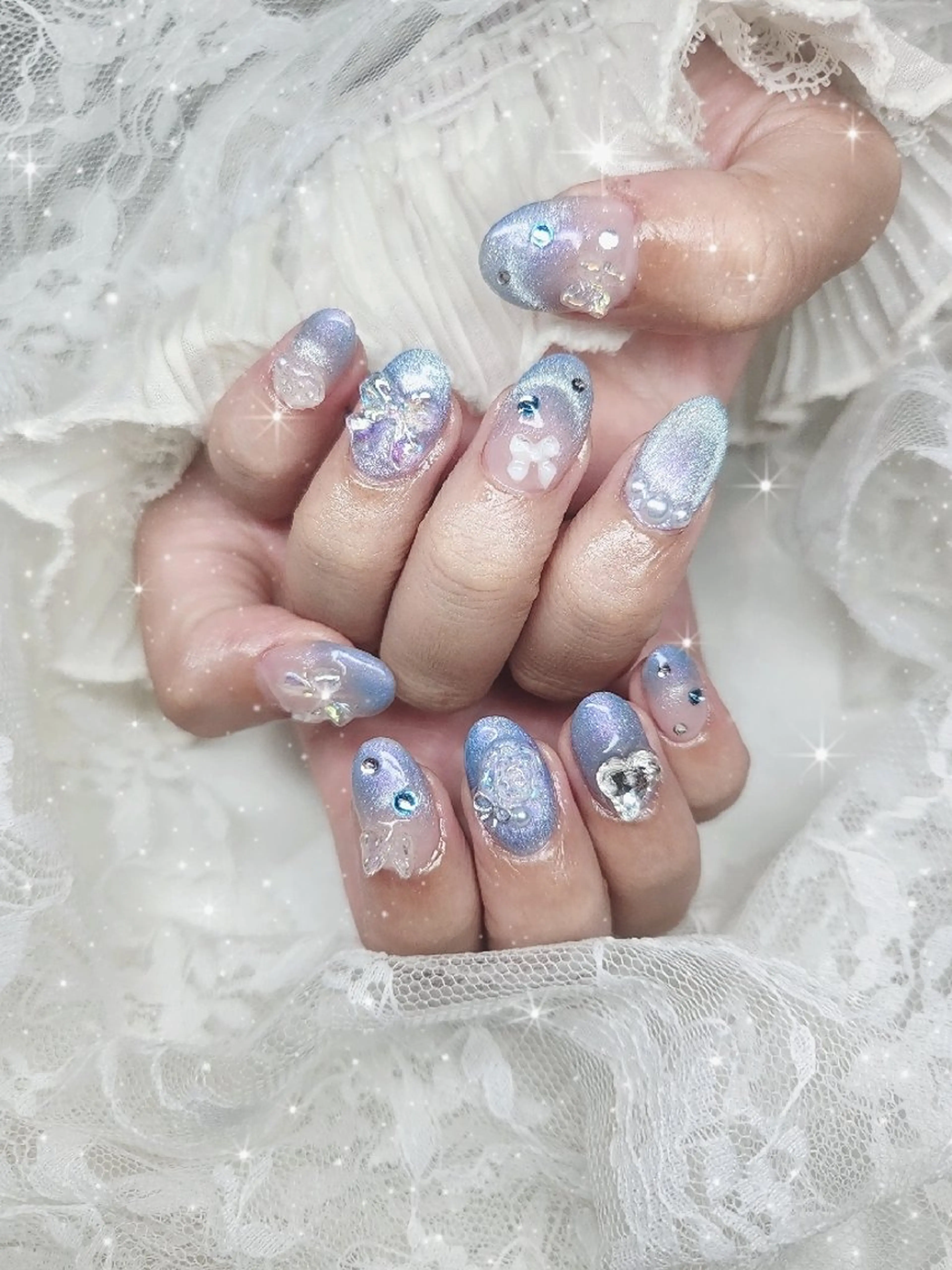 ネイル オーロラネイル ガーリー キラキラネイル 韓国ネイル マグネットネイル ハンドネイル sissy hatsuneのネイルデザイン