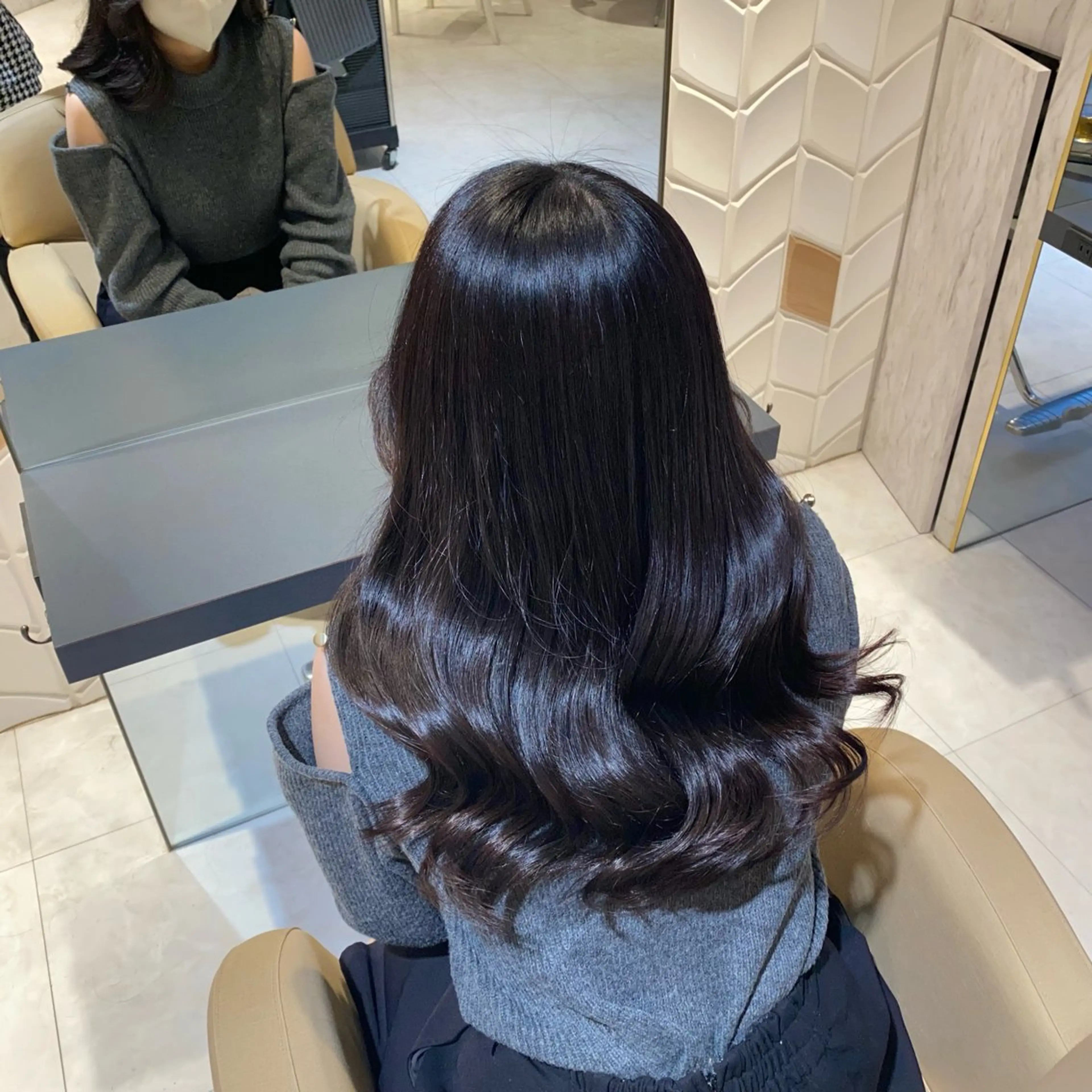 ロング カラー募集中 広井優菜のヘアスタイル