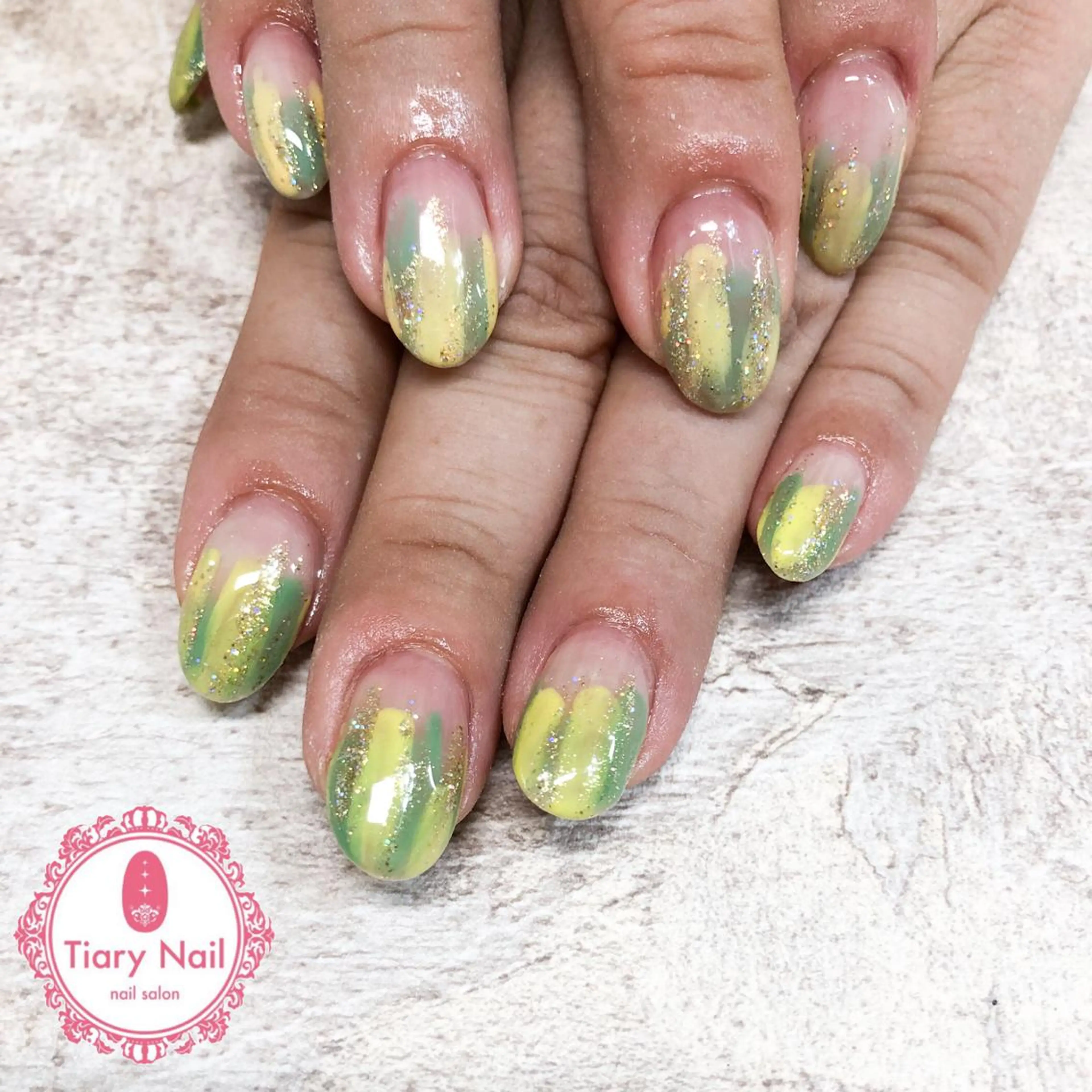 ネイル tiarynail K K🐼のネイルデザイン