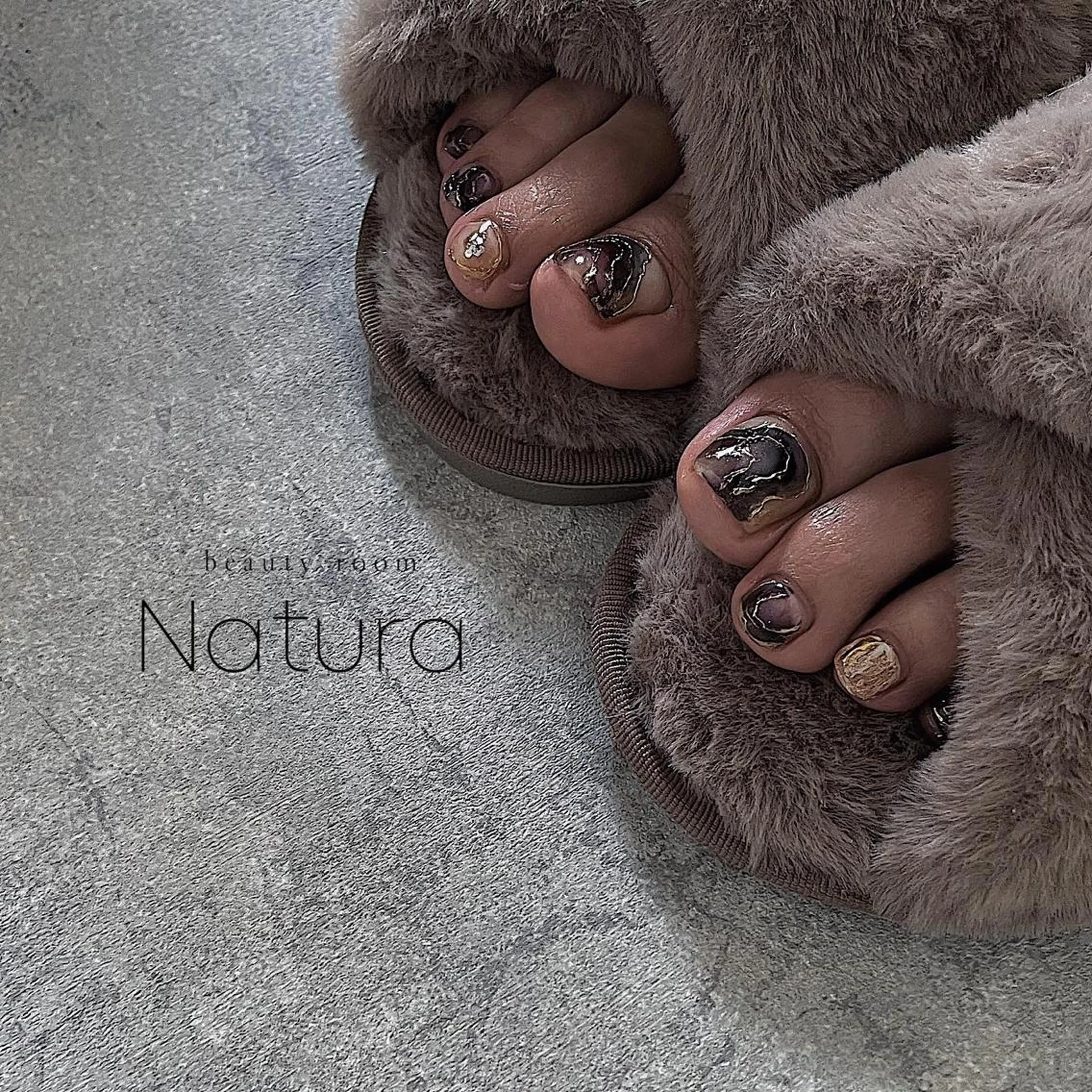 ネイル マツエク・マツパ アイブロウ アートネイル フットネイル beautyroom Naturaのネイルデザイン