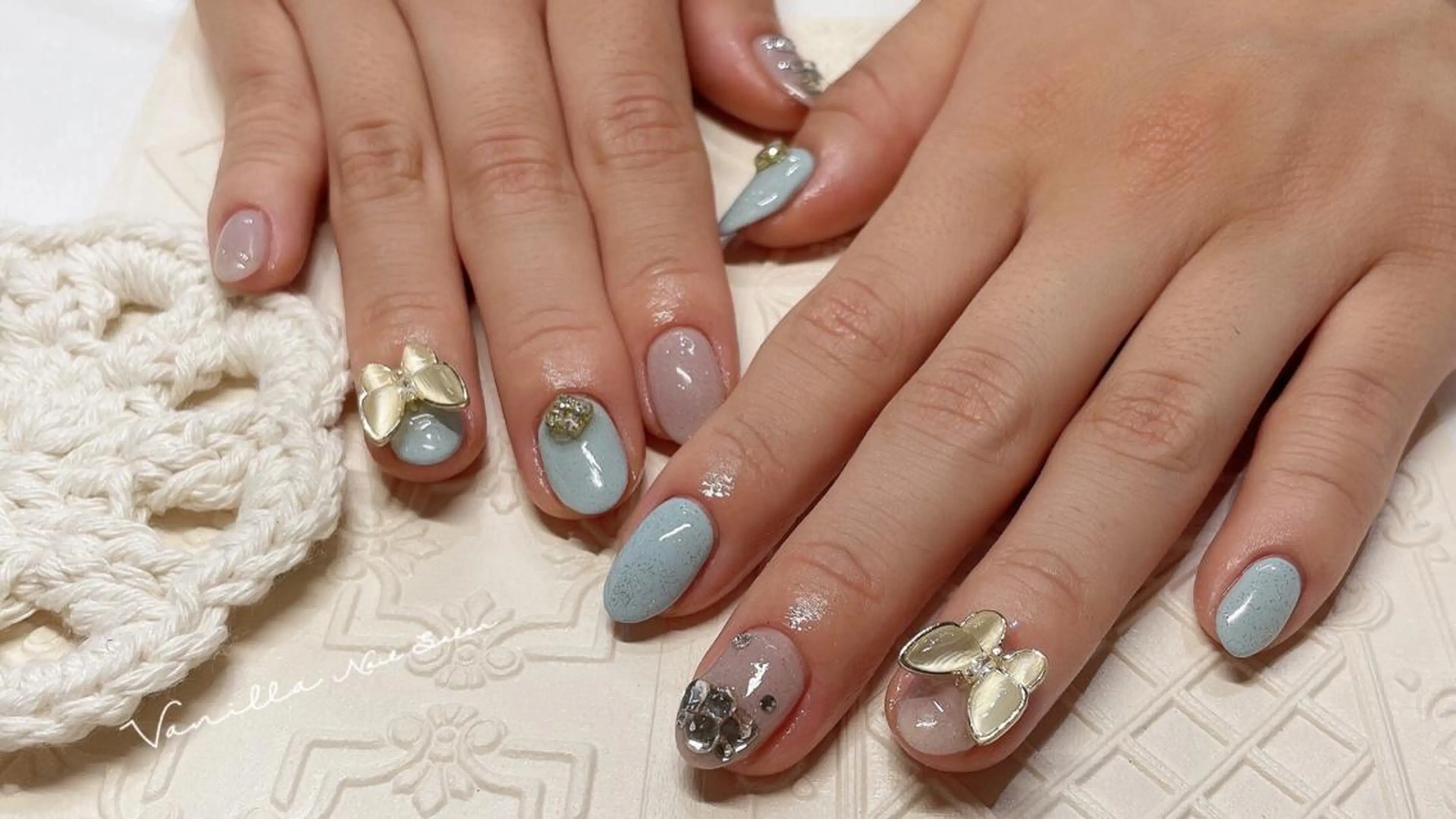ネイル ストーンネイル ハンドネイル Vanilla nail salonのネイルデザイン