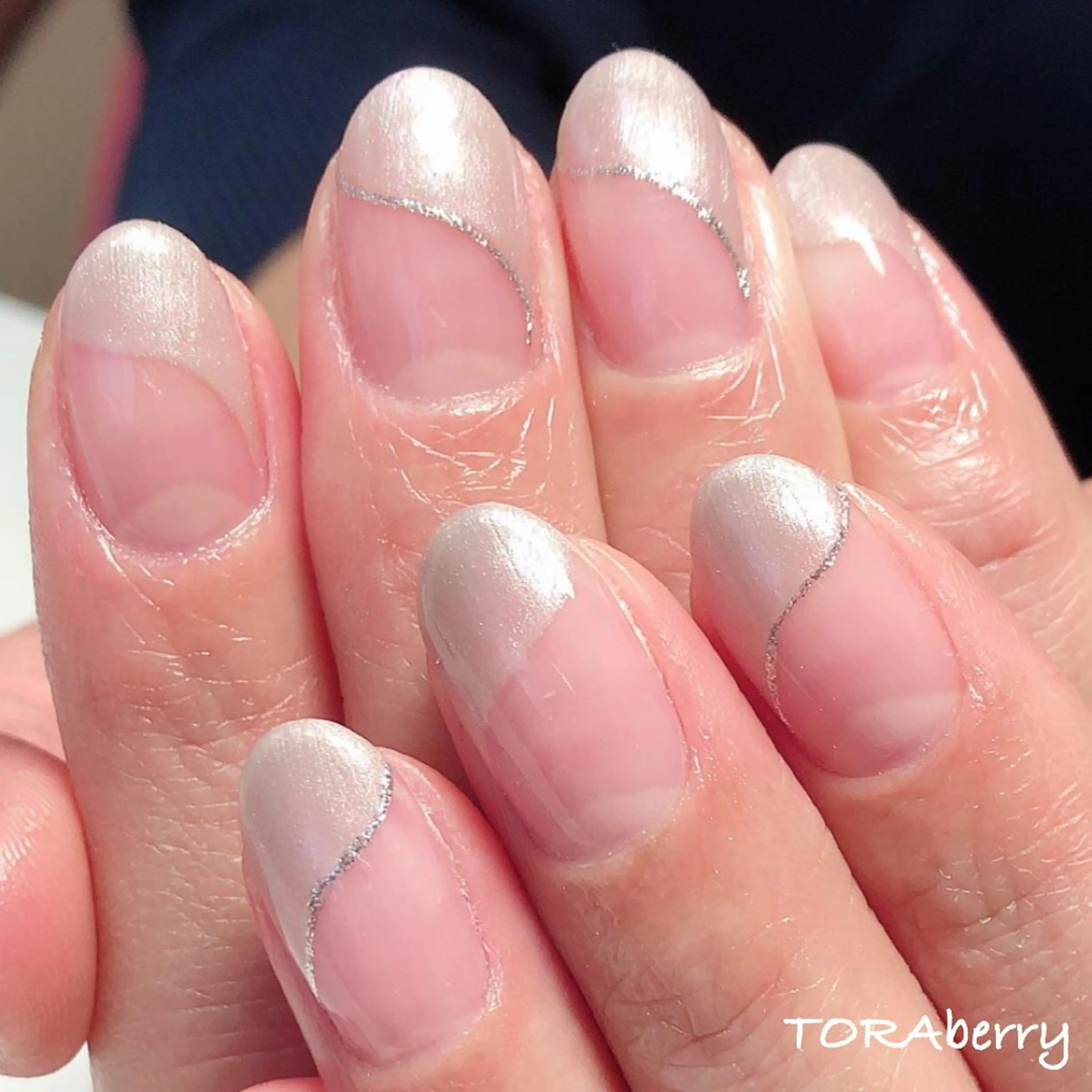 ネイル フレンチネイル ハンドネイル ネイリスト なつみのネイルデザイン