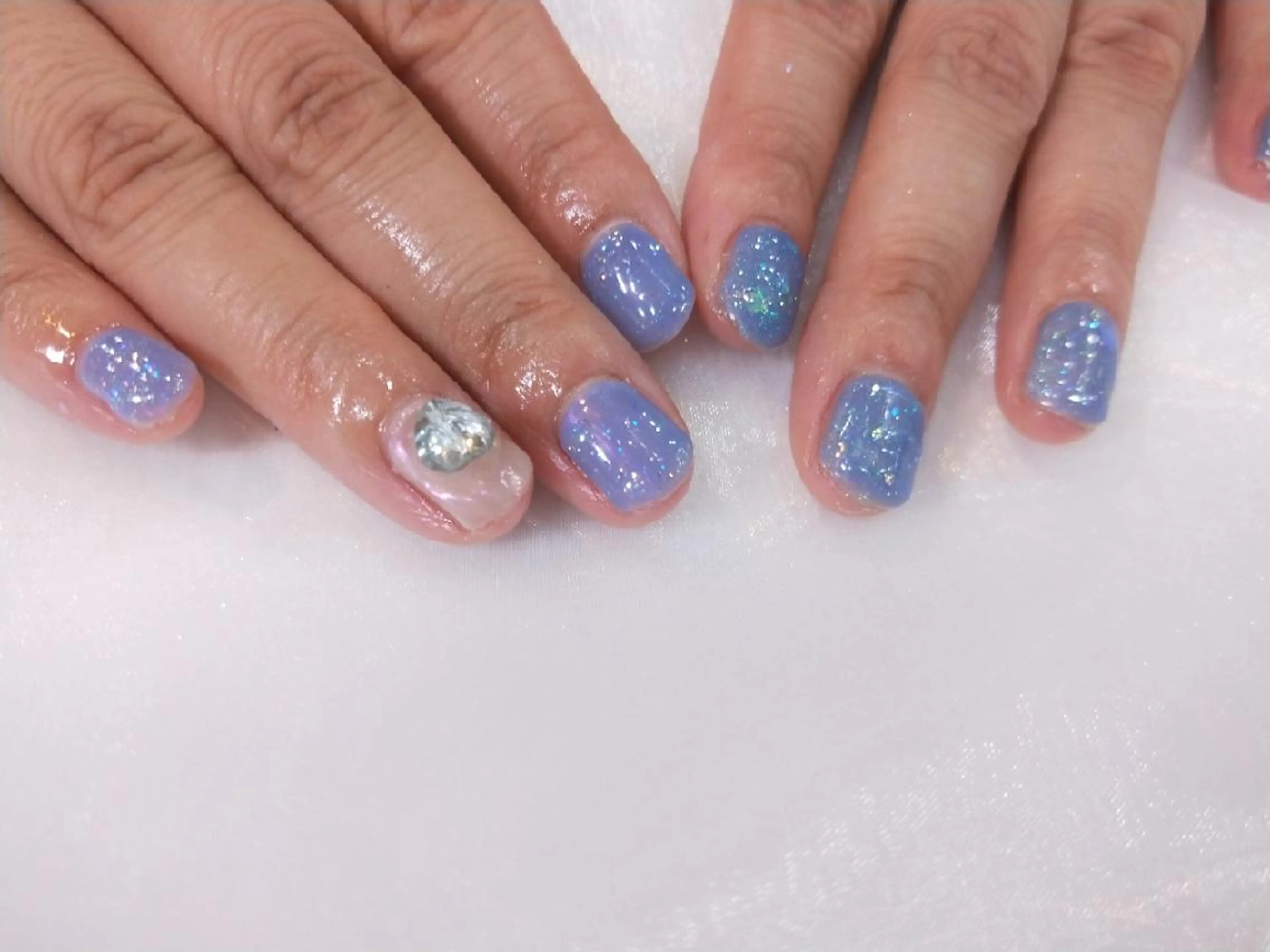 ネイル ハンドネイル ハンドケア R'well所属・はばすみれ🎀ﾈｲﾙ 光ﾌｪｲｼｬﾙ ﾍｱのネイルデザイン