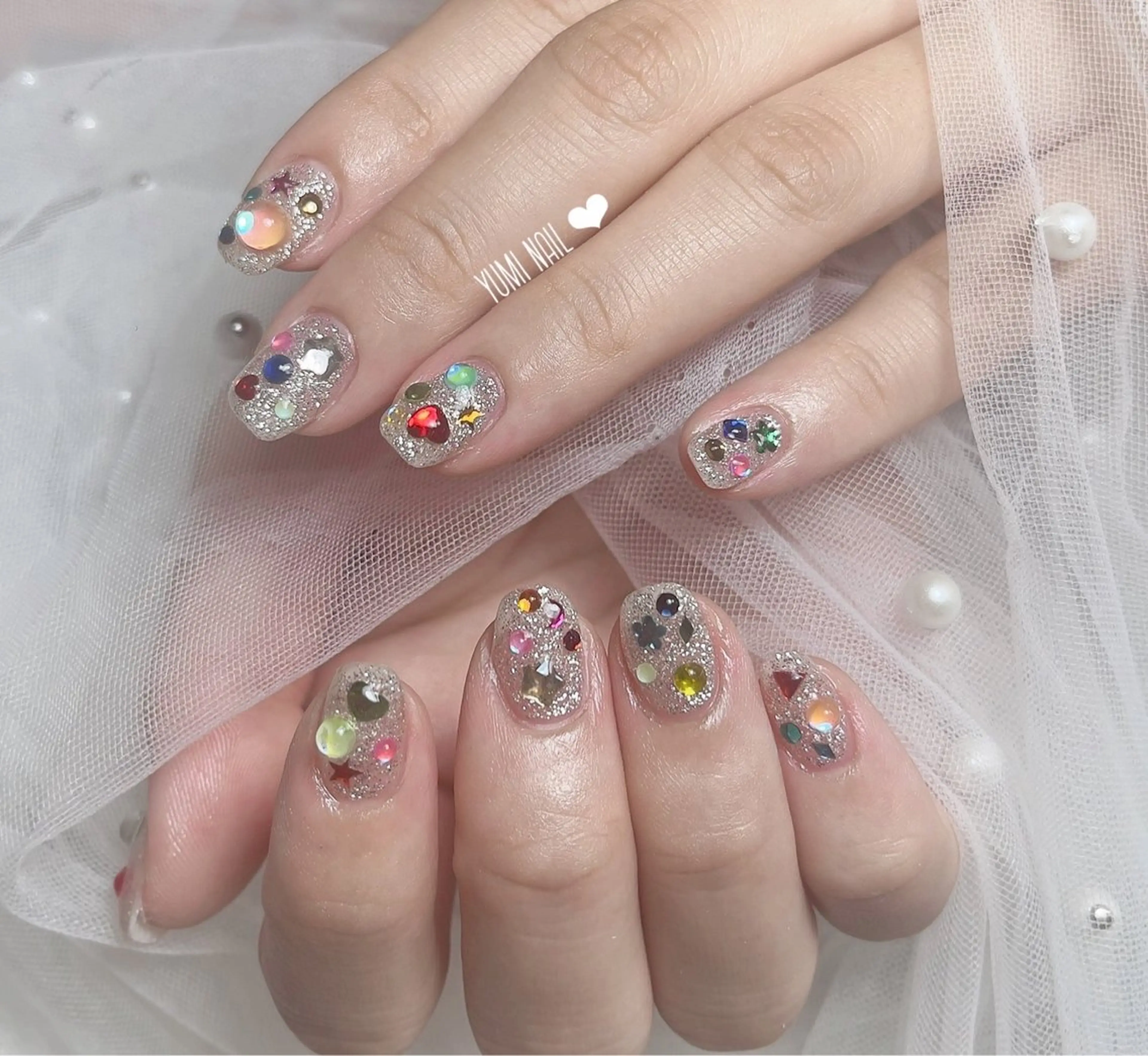 ネイル 𝐲𝐮𝐦𝐢🎀 長さ出しデザイン専門のネイルデザイン