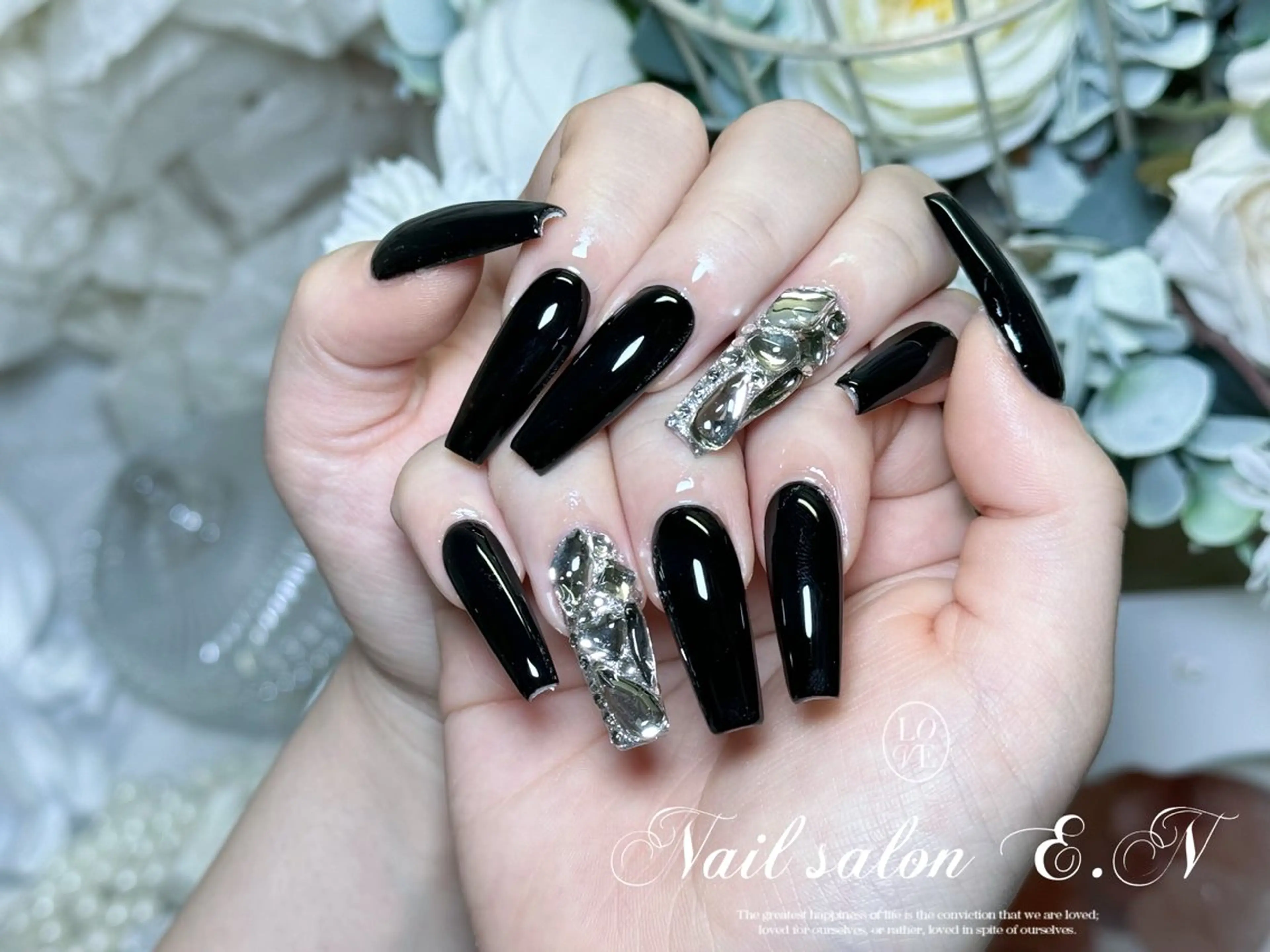 ネイル アートネイル オーロラネイル ガーリー キラキラネイル 韓国ネイル ハンドネイル E.N🦋 長さ出し/持ち込みのネイルデザイン