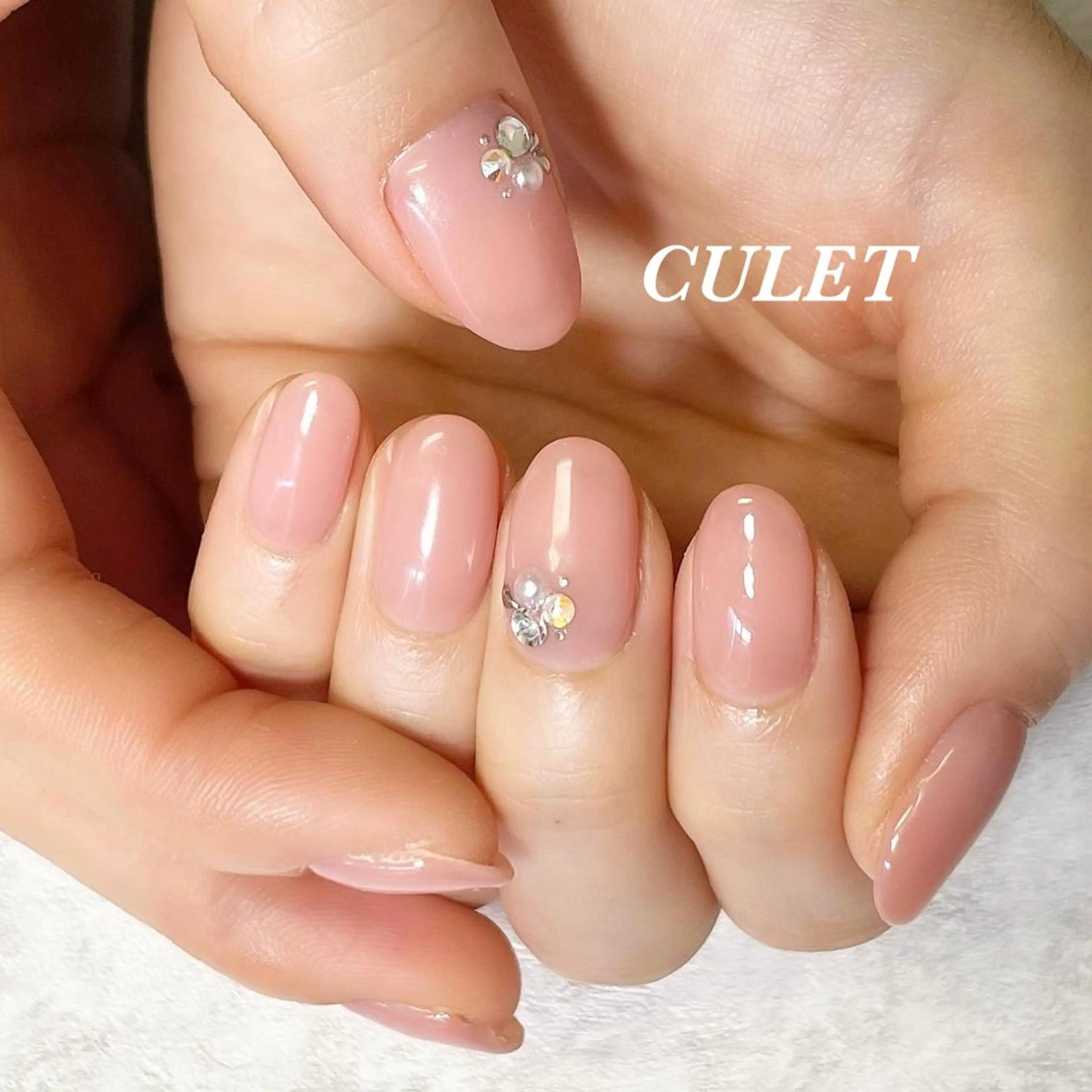 ネイル CULET MOEのネイルデザイン