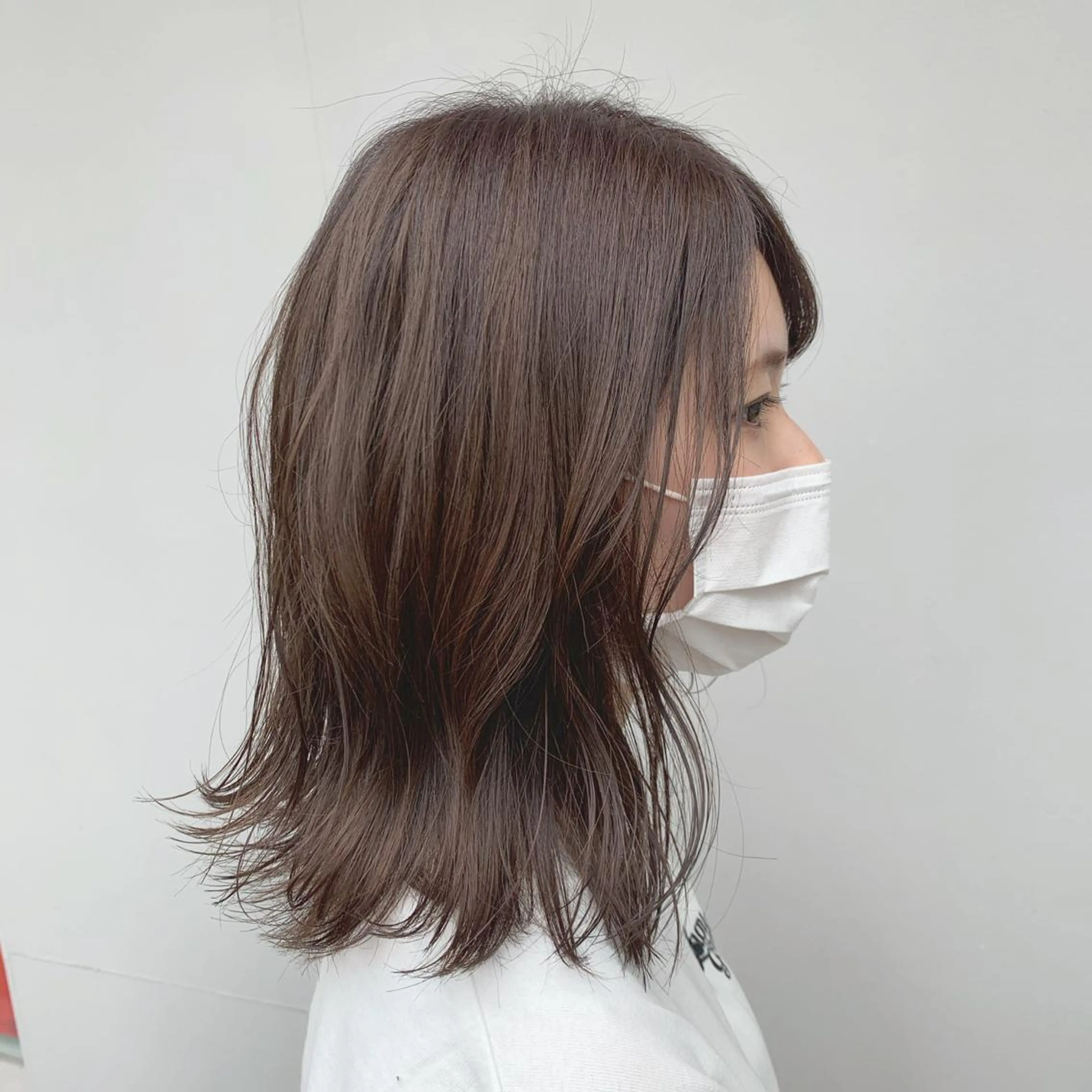 ミディアム カラー ブリーチ 透明感カラー hub hair レイヤー/透明感のヘアスタイル