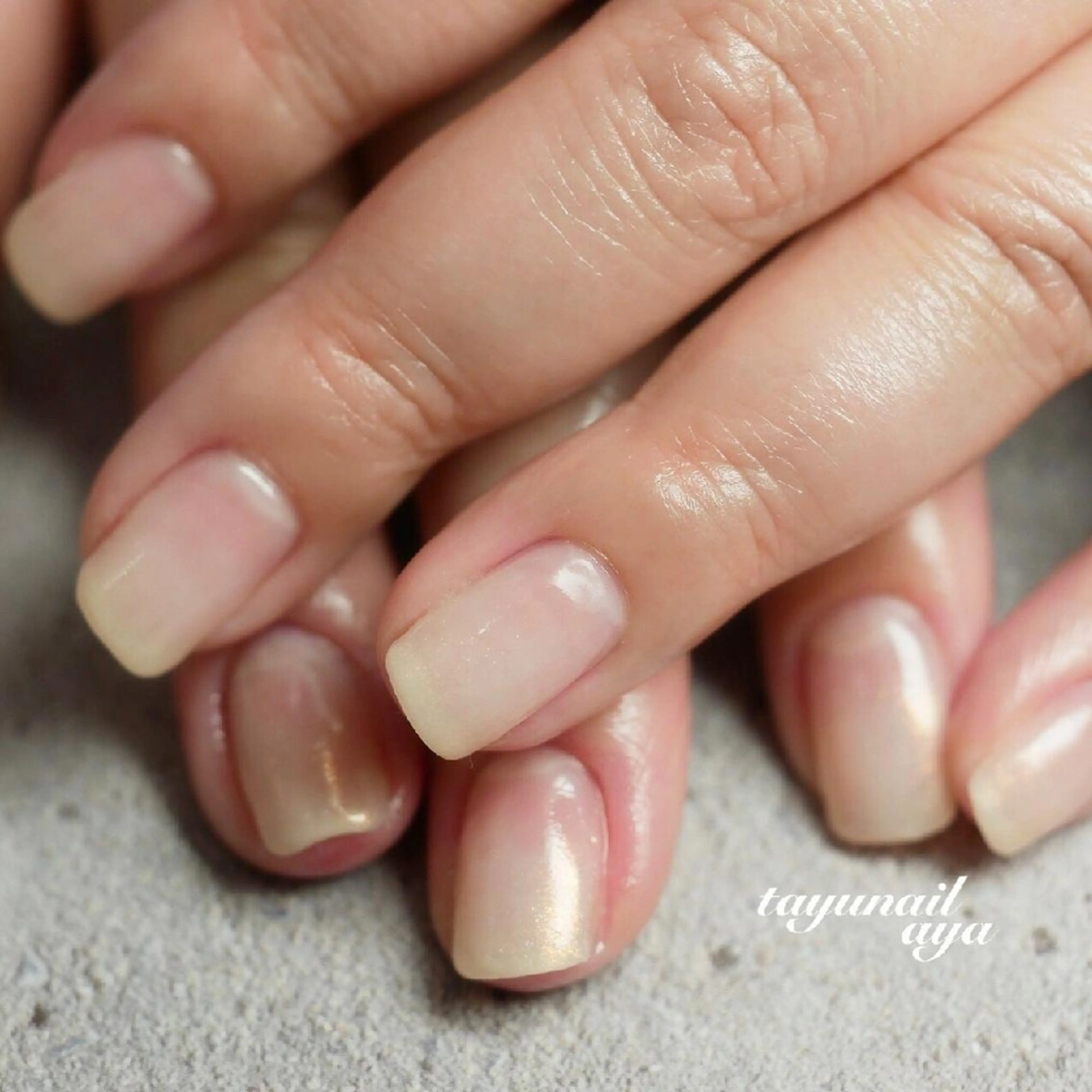 ネイル ブルー ジェルネイル グラデーション パラジェル 春ネイル ネイルサロン 【たゆnail】のネイルデザイン