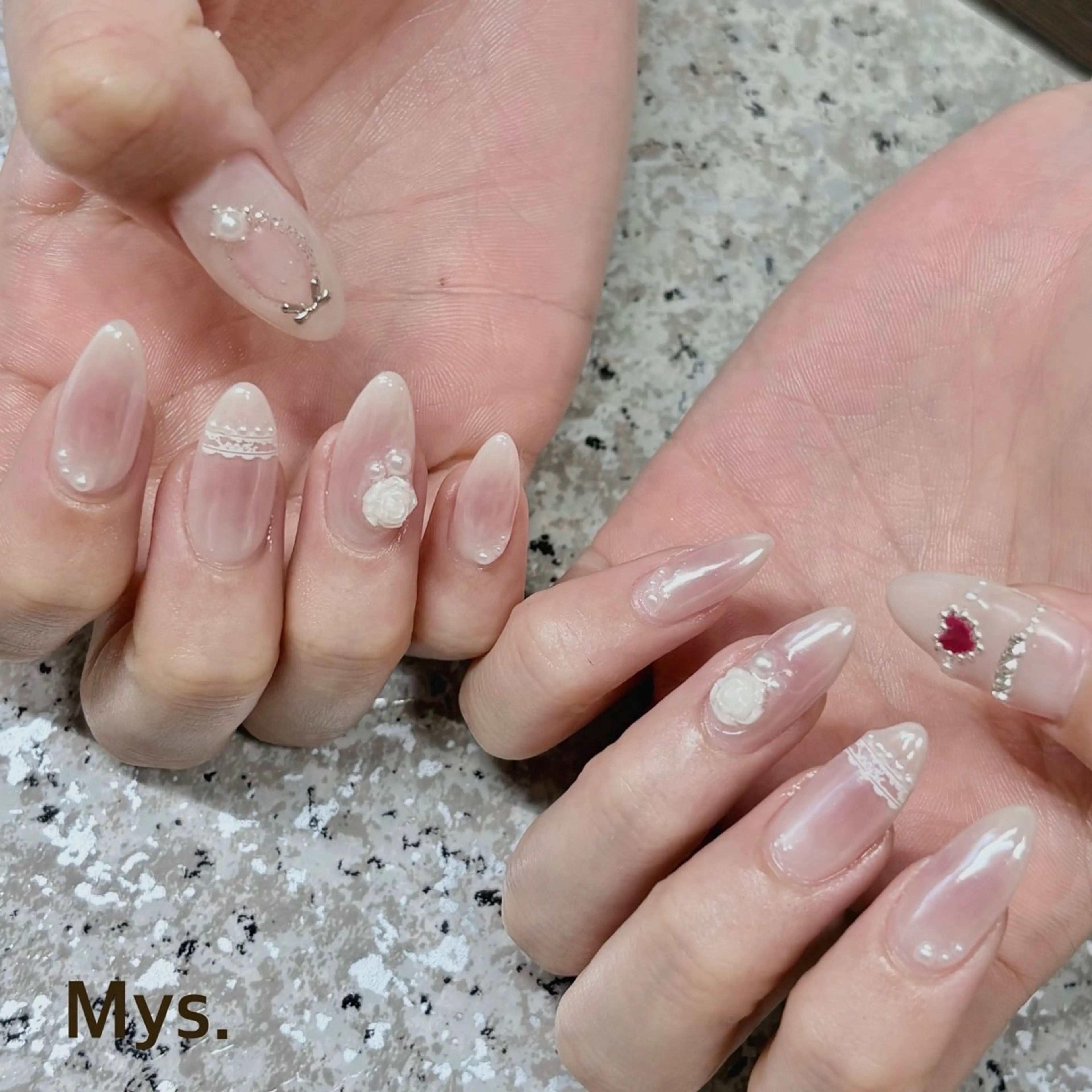ネイル ハンドネイル Mys. 三上紗紀のネイルデザイン