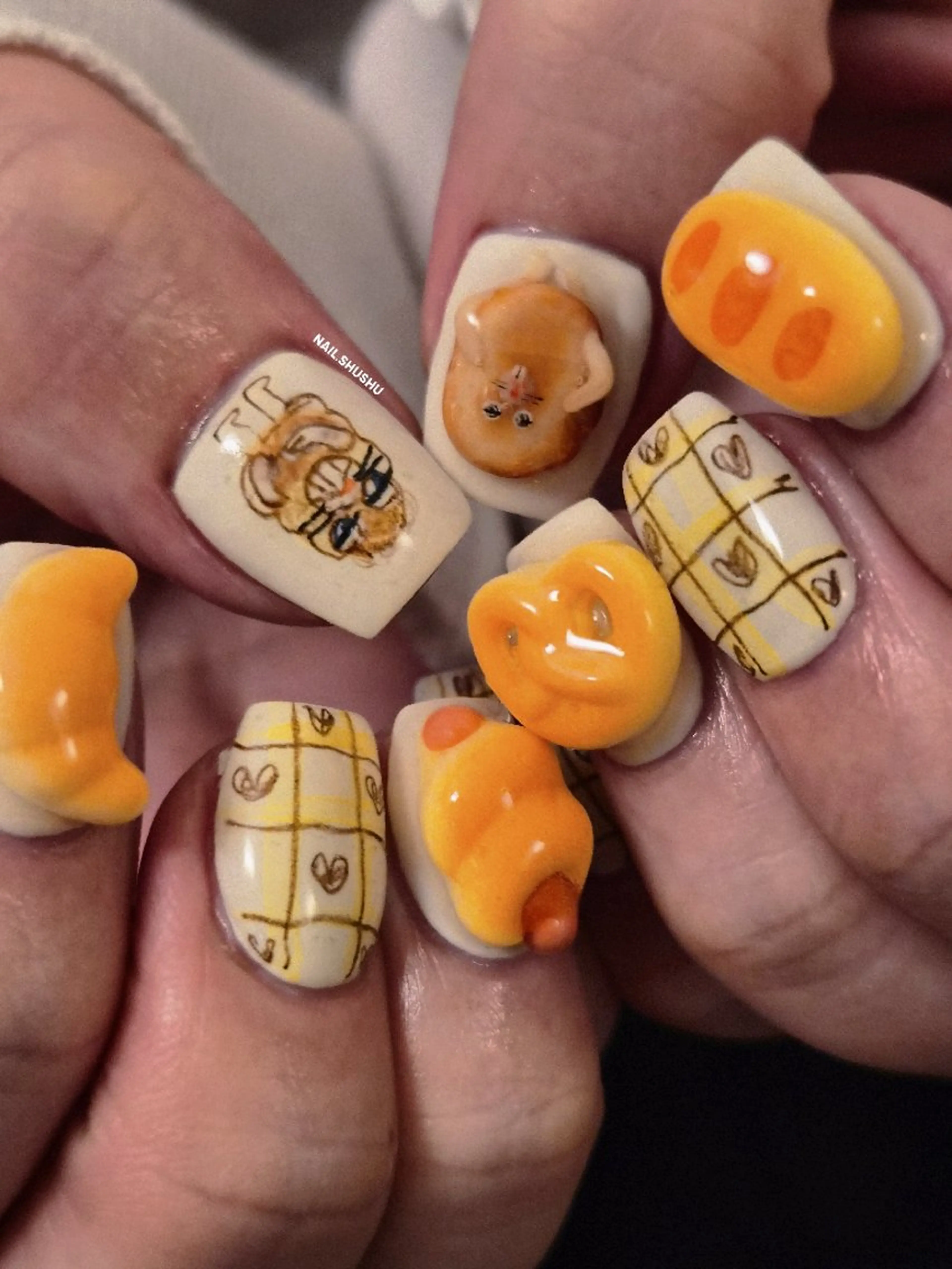 ネイル ハンドネイル 3dパーツ/流行り 👧shushu❤️のネイルデザイン