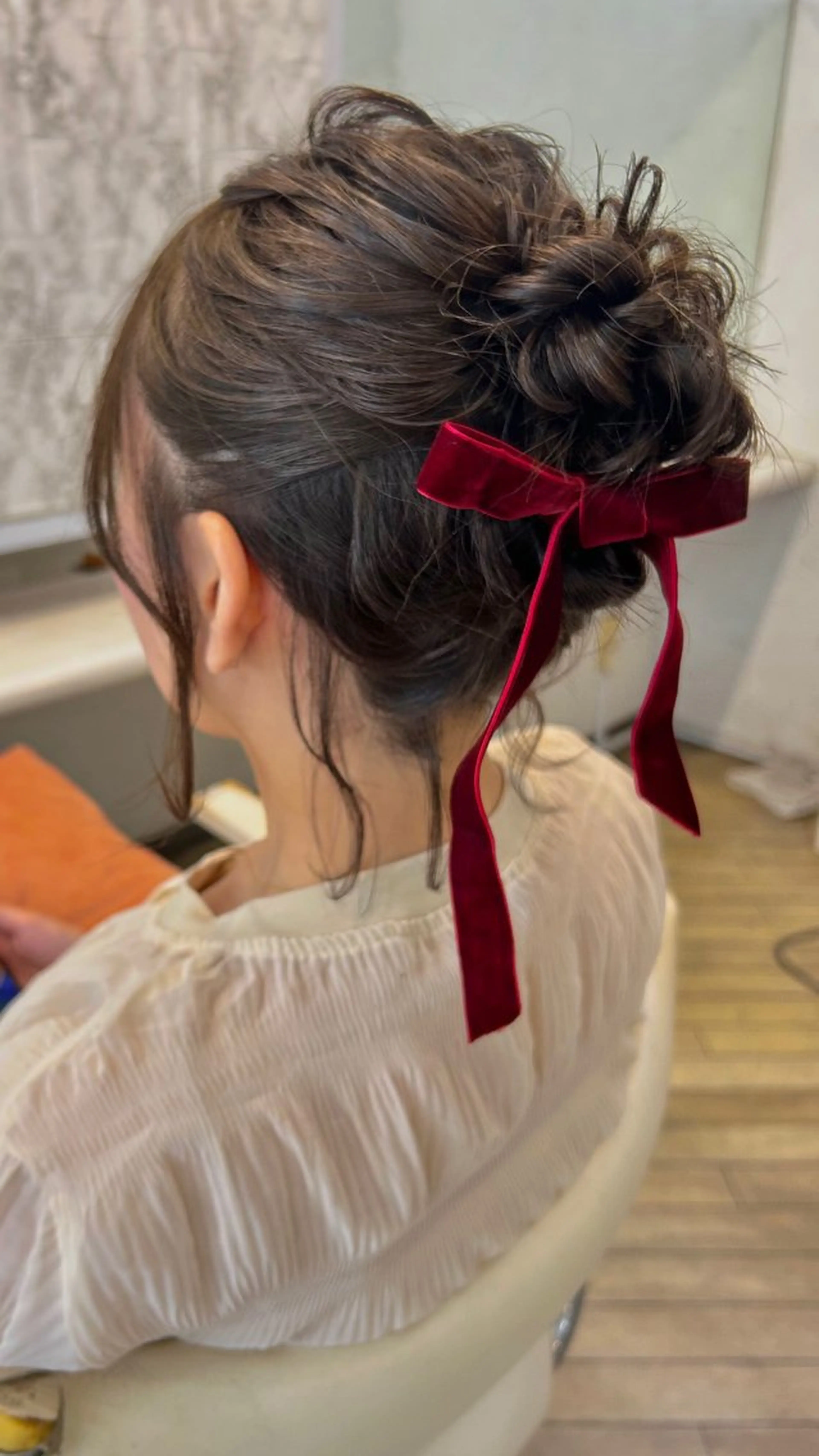 ミディアム ヘアアレンジ お団子ヘア konomi⛓🩶 カラー/ヘアアレンジのヘアスタイル