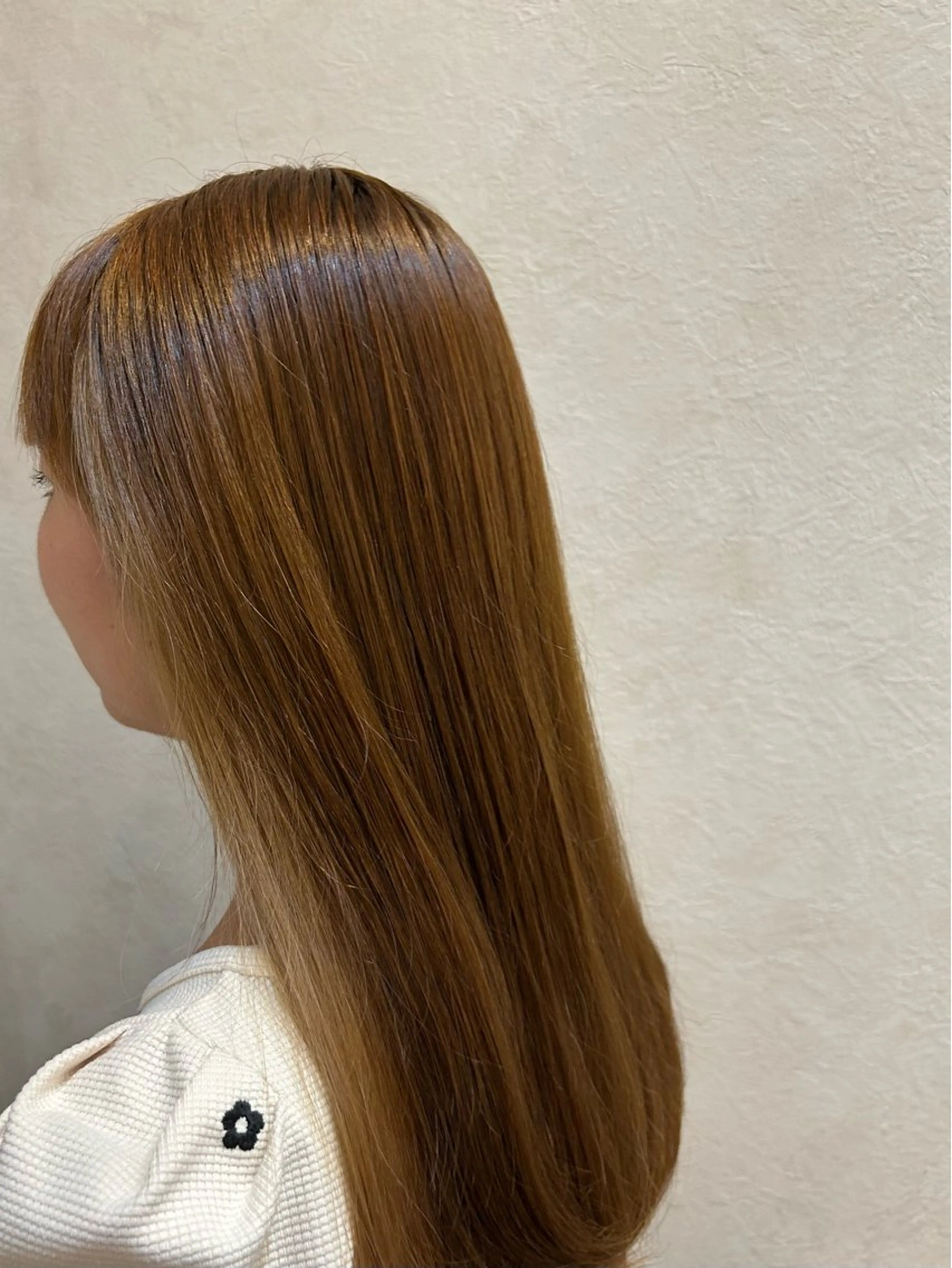 ロング カラー ベージュカラー ブリーチ 透明感カラー ダブルカラー ブリーチなしカラー 児玉 りなのヘアスタイル