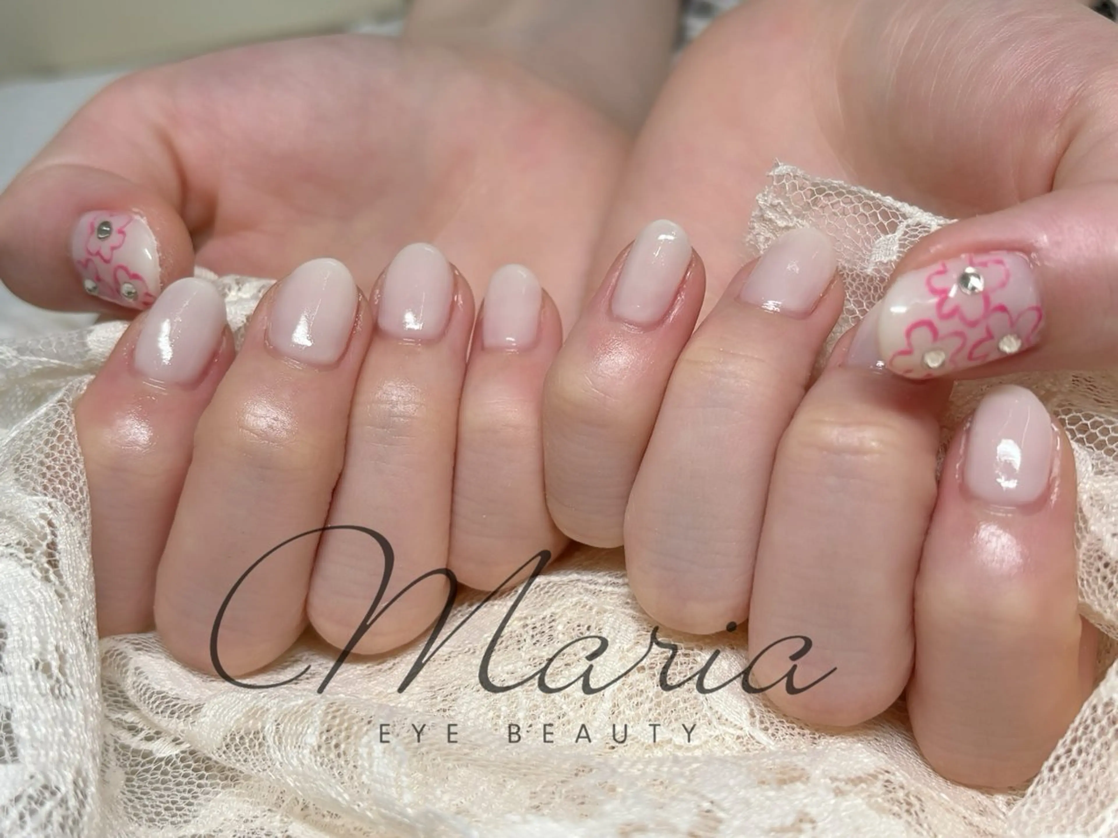 ネイル アートネイル 高本 杏美のネイルデザイン