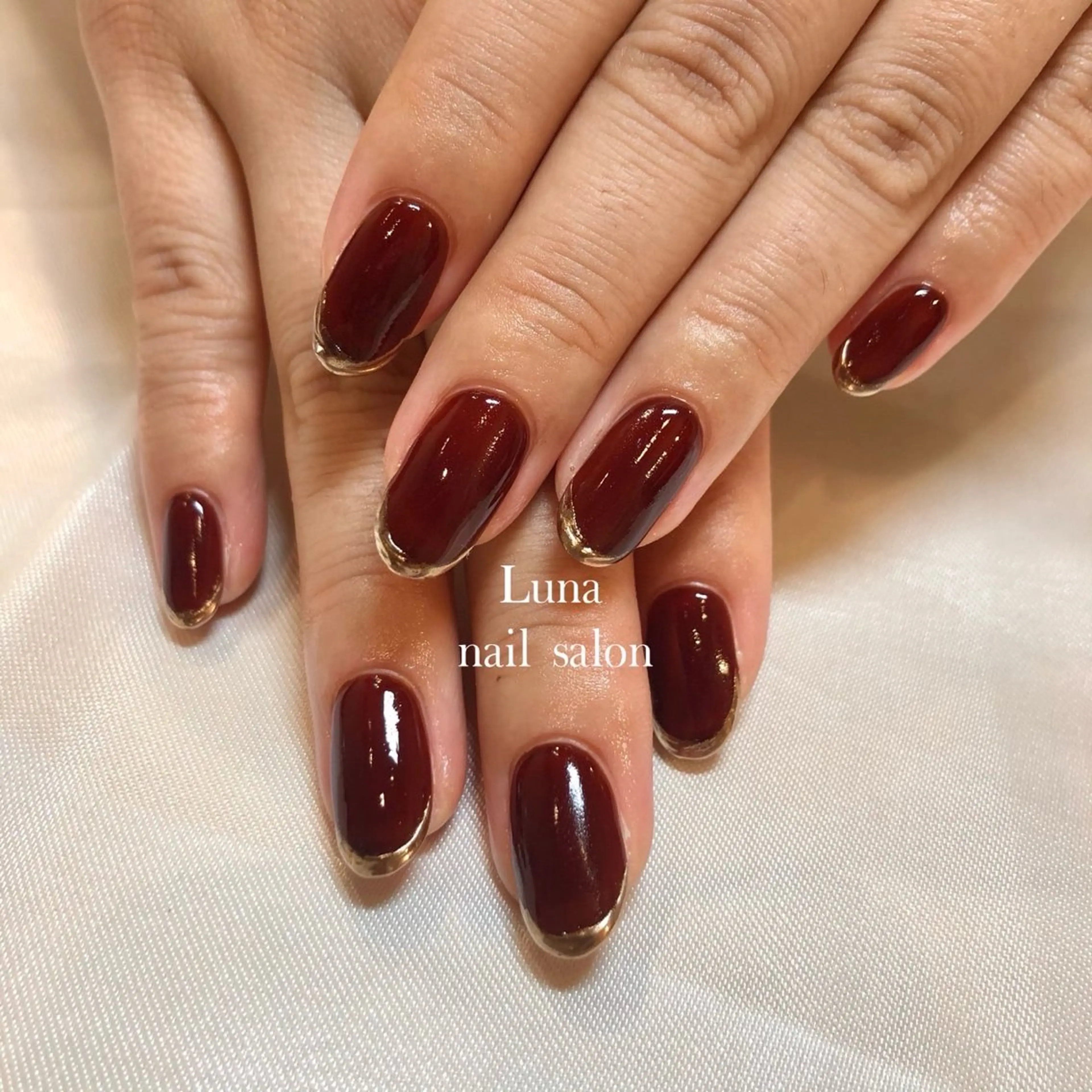 ネイル Silver Lunaのネイルデザイン