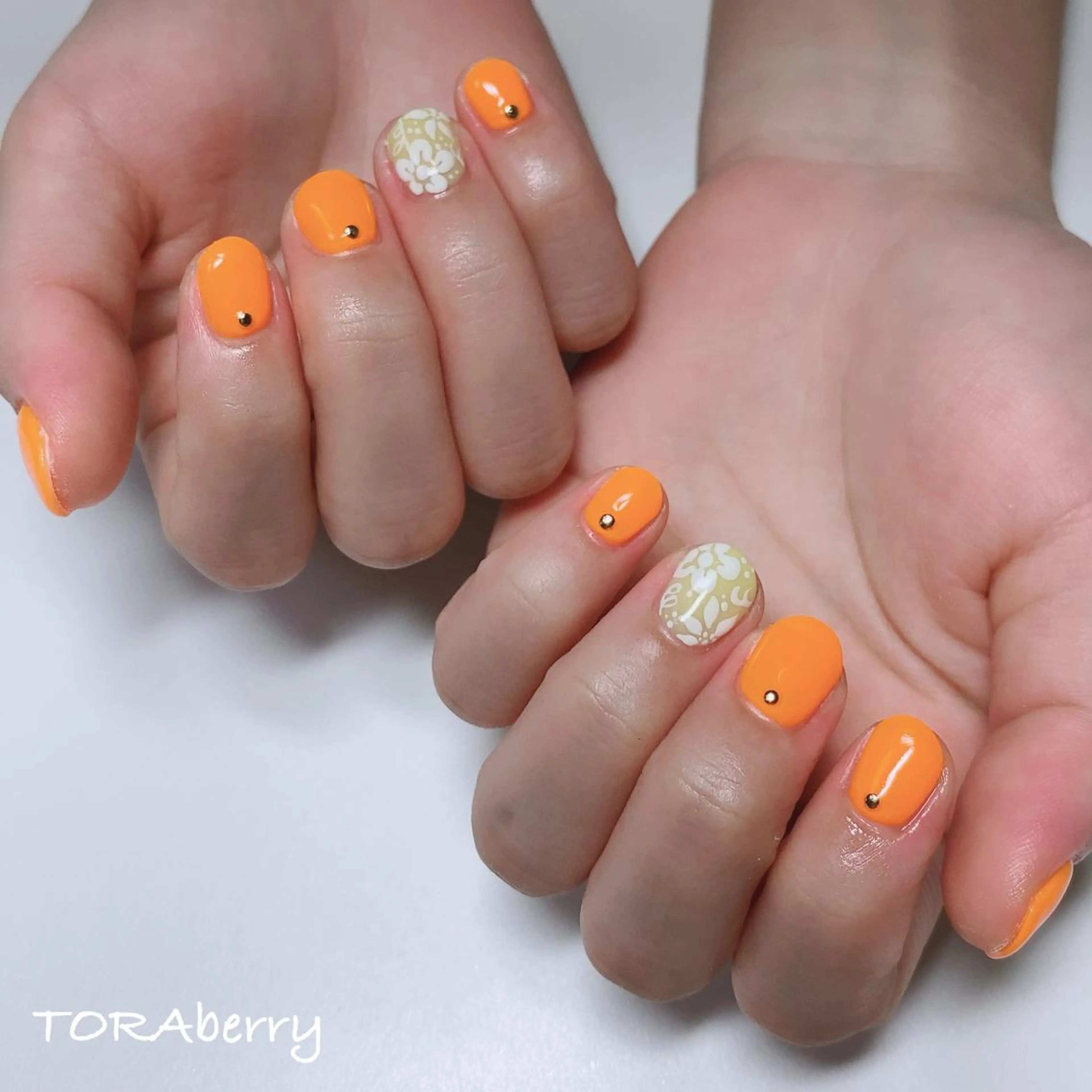 ネイル ハンドネイル ネイリスト なつみのネイルデザイン