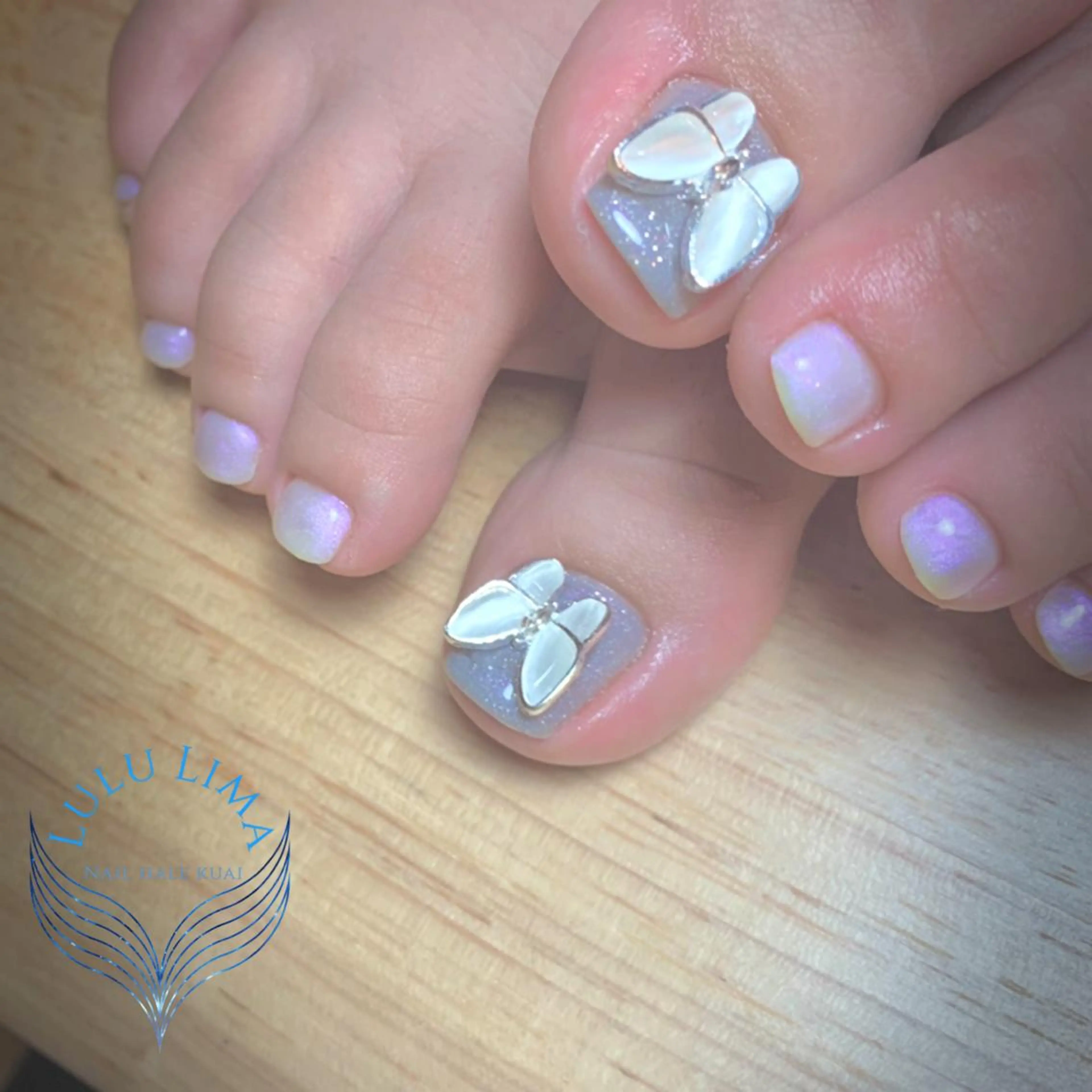 222色フットワンカラー（他店もオフ無料）の写真