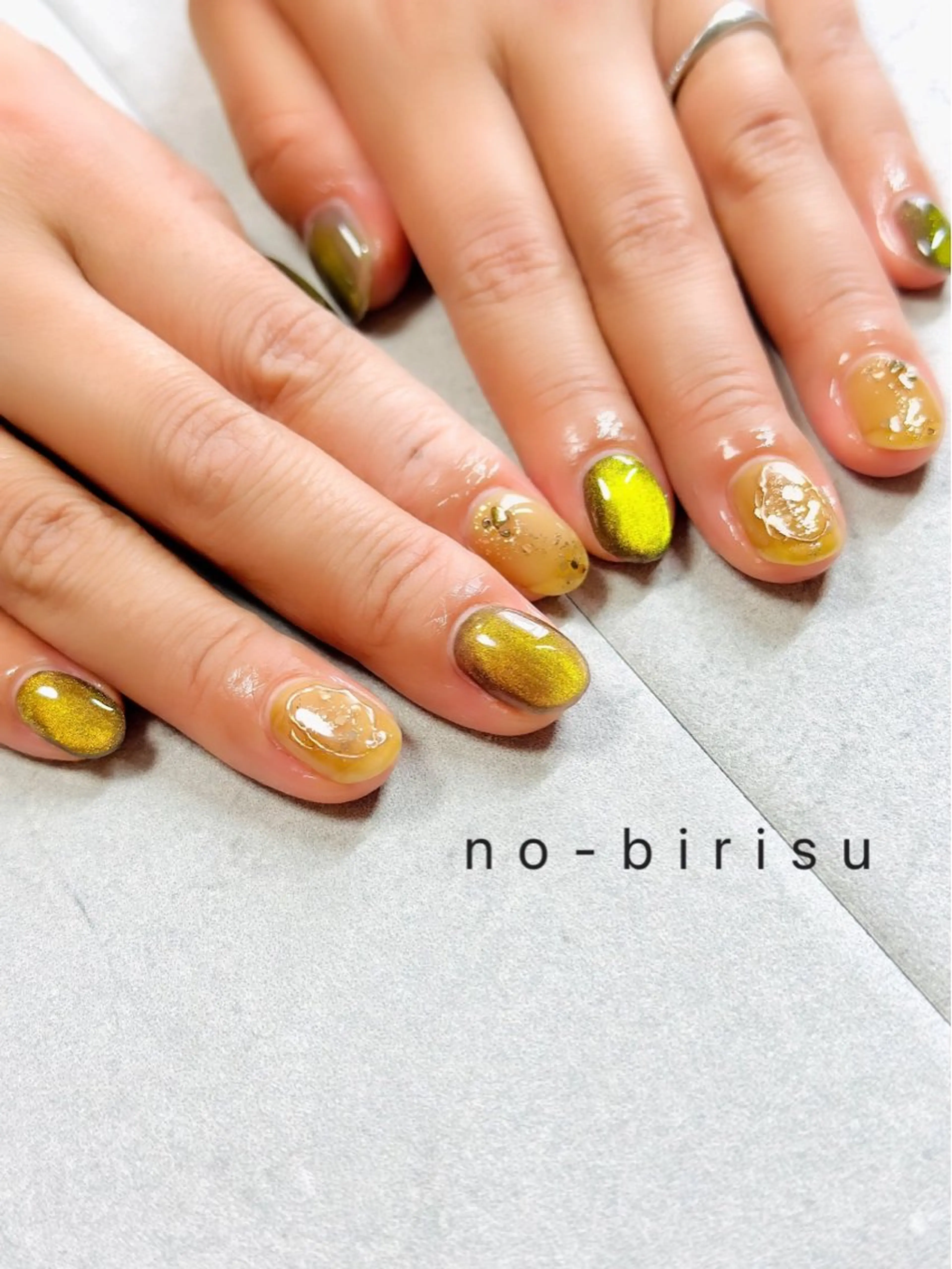 ネイル マグネットネイル ハンドネイル no-birisu nailのネイルデザイン