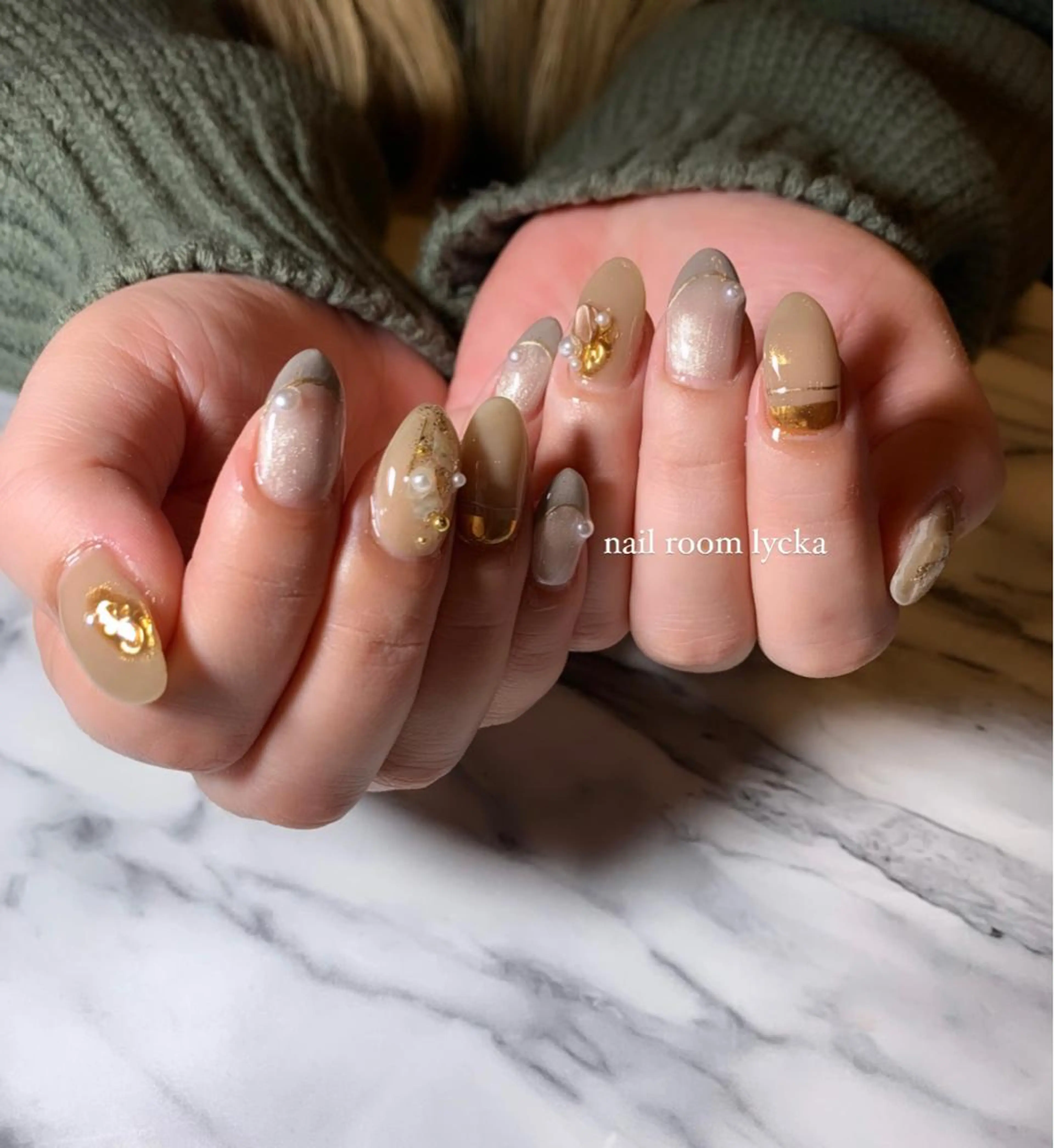 ネイル ﾈｲﾙﾙｰﾑﾘｯｶ 𝐦𝐚𝐲𝐮のネイルデザイン