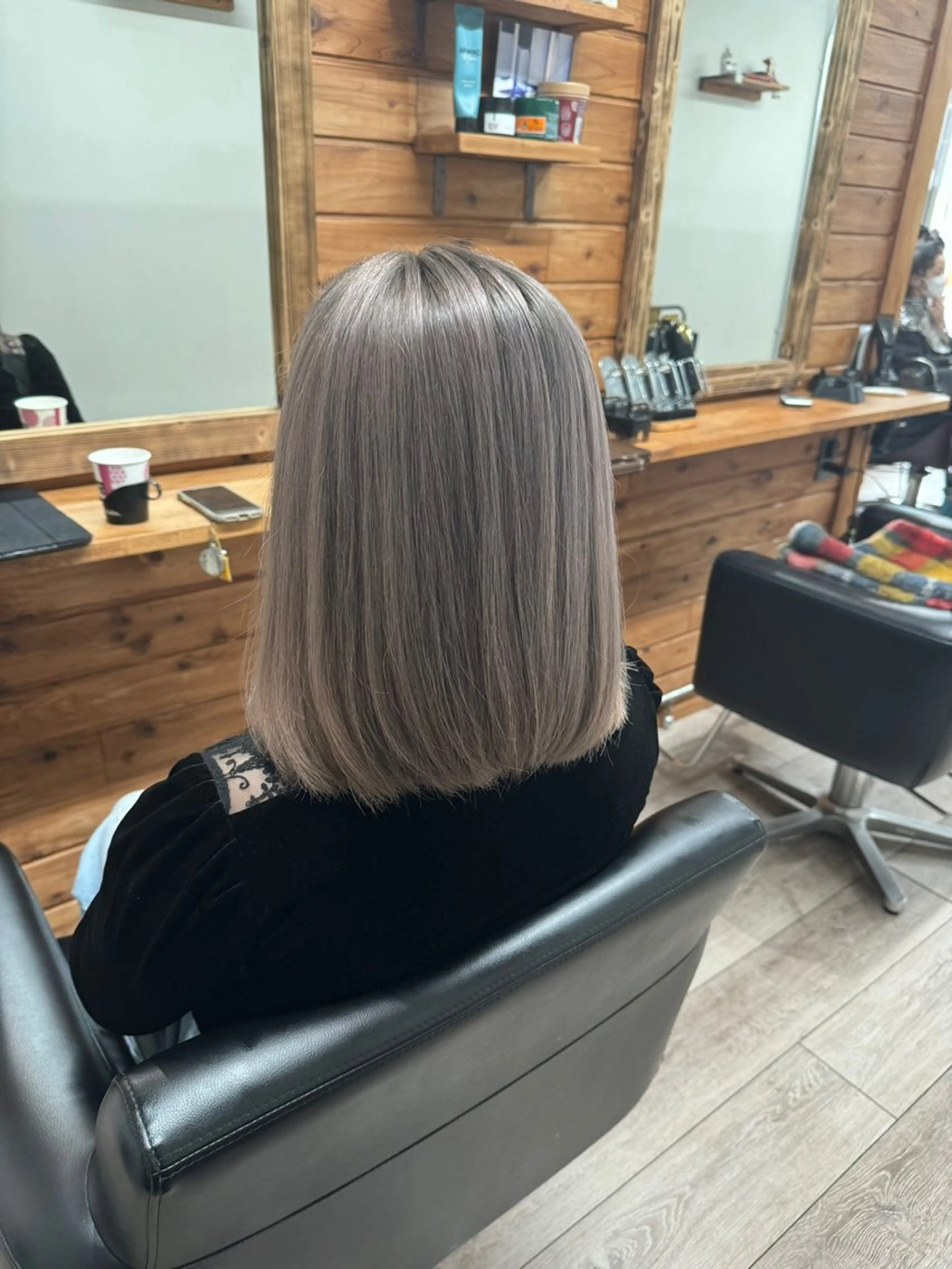 ミディアム カラー 阿部 泰博のヘアスタイル