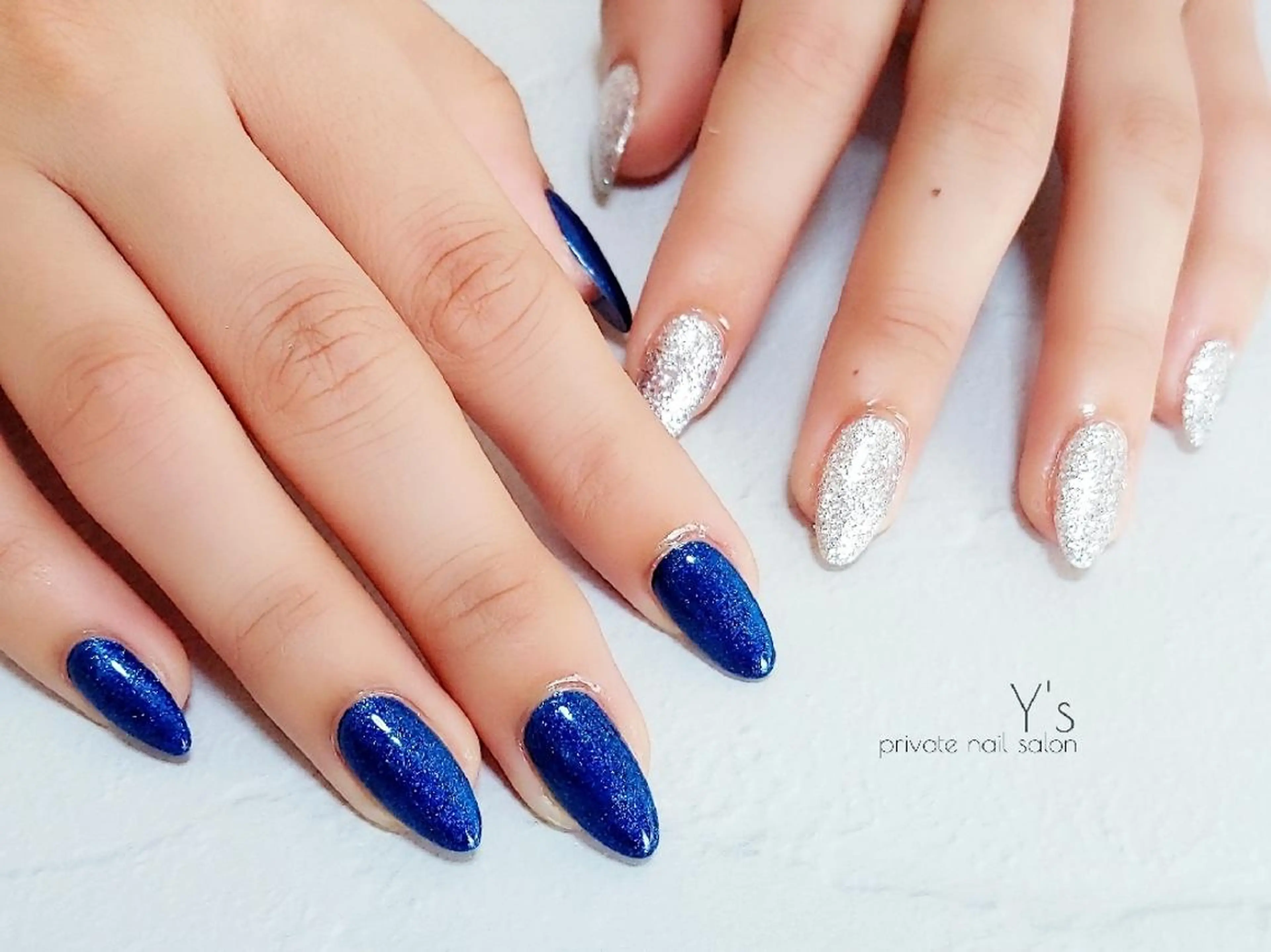 ネイル YUMI NAGAI  のネイルデザイン