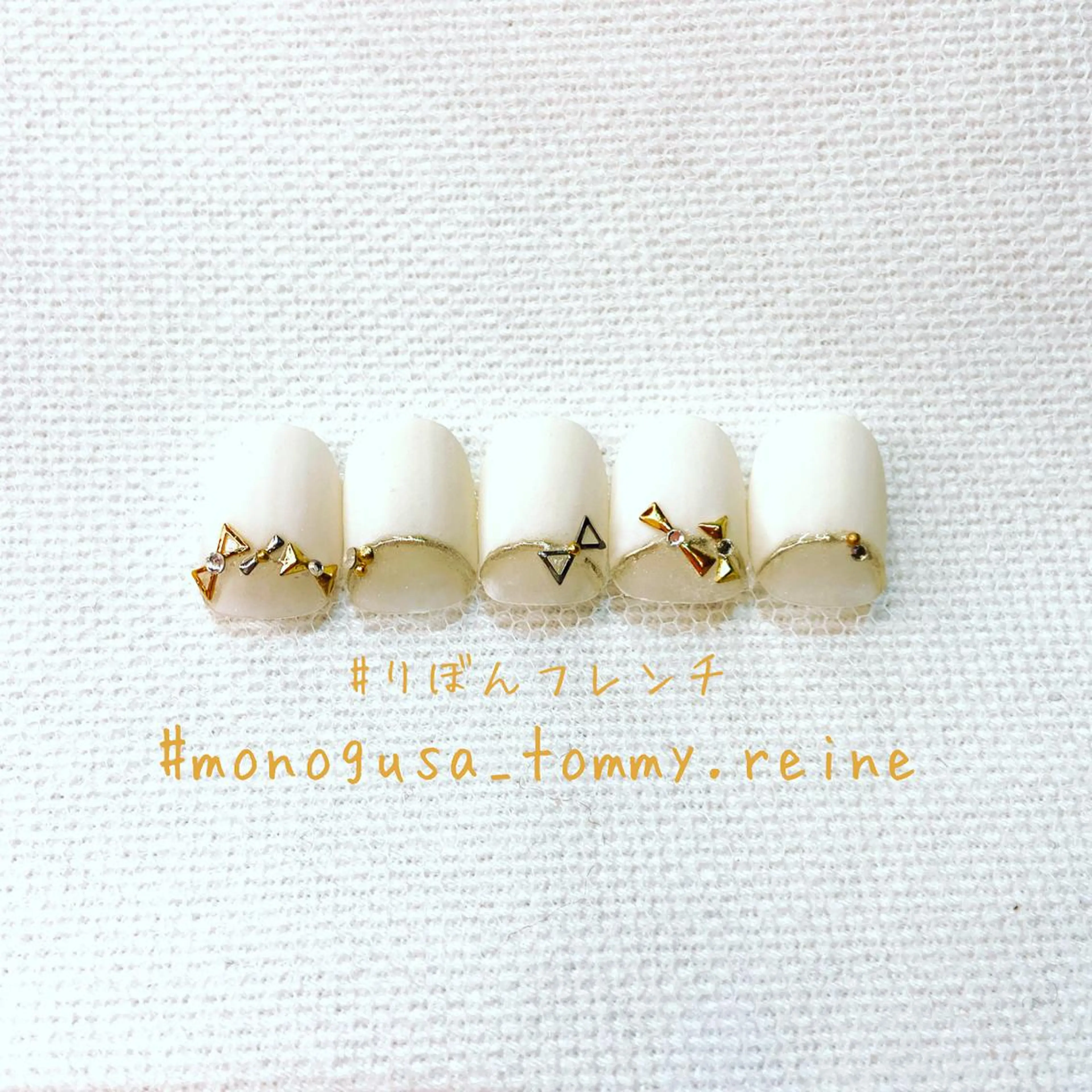 ネイル フレンチネイル 逆フレンチ リボン ハンドネイル nailbios .tomo.のネイルデザイン