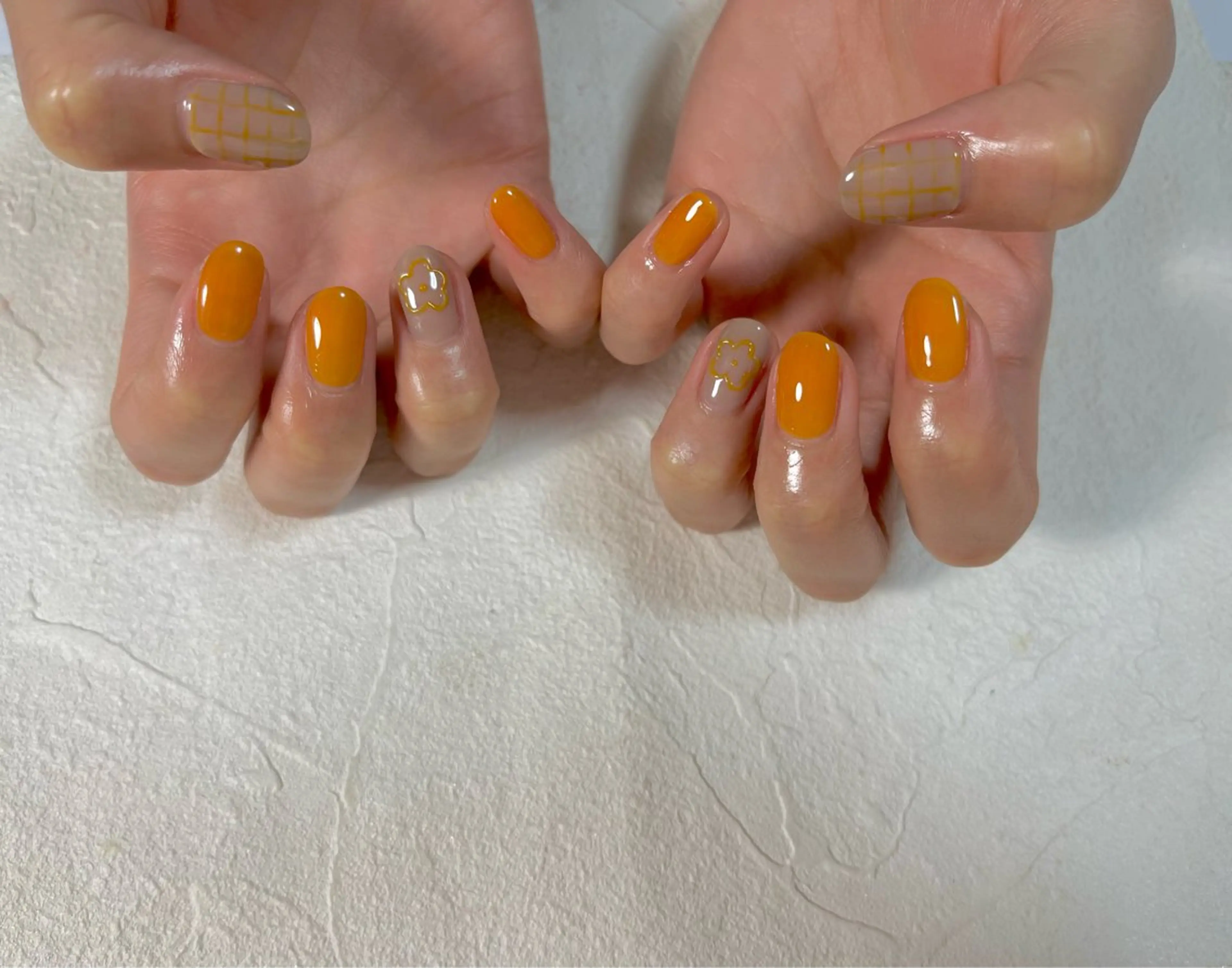 ネイル オーロラネイル フットネイル フレンチネイル ジェルネイル 韓国ネイル kiki nail たまプラーザのネイルデザイン