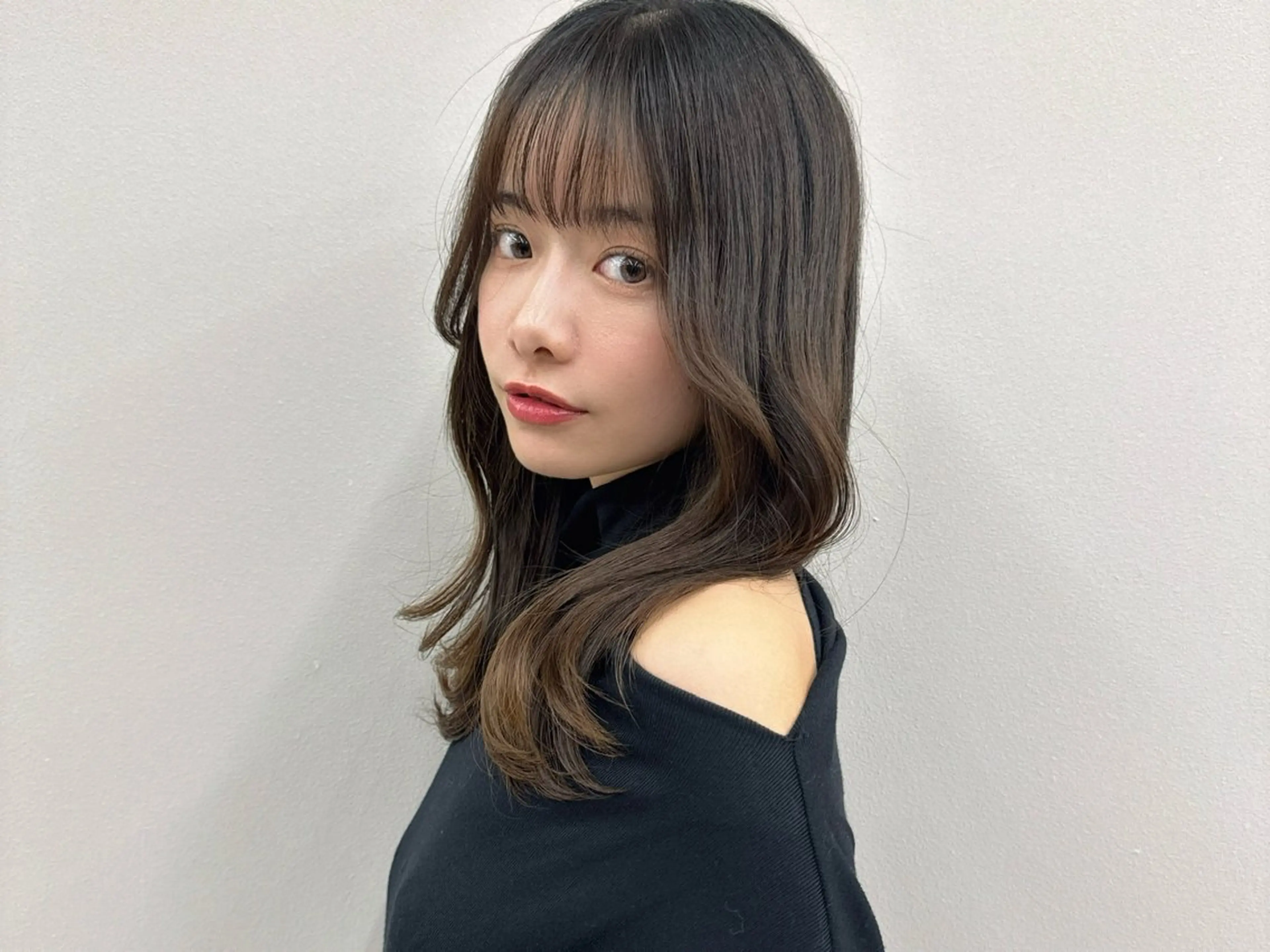 ミディアム 池袋/韓国/レイヤー 髪質改善/村上けいとのヘアスタイル