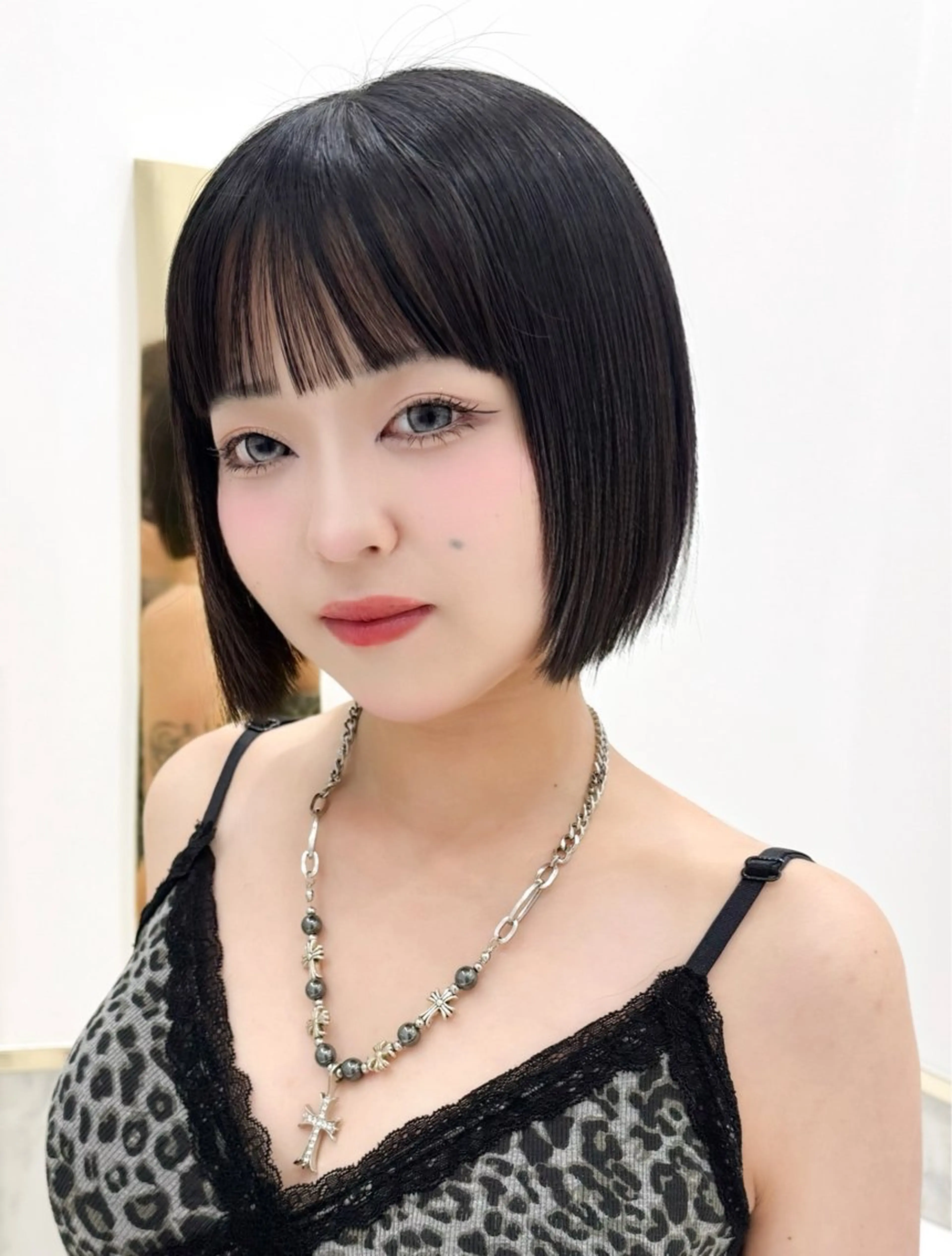 ショート カラー ヘアアレンジ カット ヘアカラー トリートメント ヘッドスパ ヘアセット 縮毛矯正🤍 盛れるボブ/ひかりのヘアスタイル