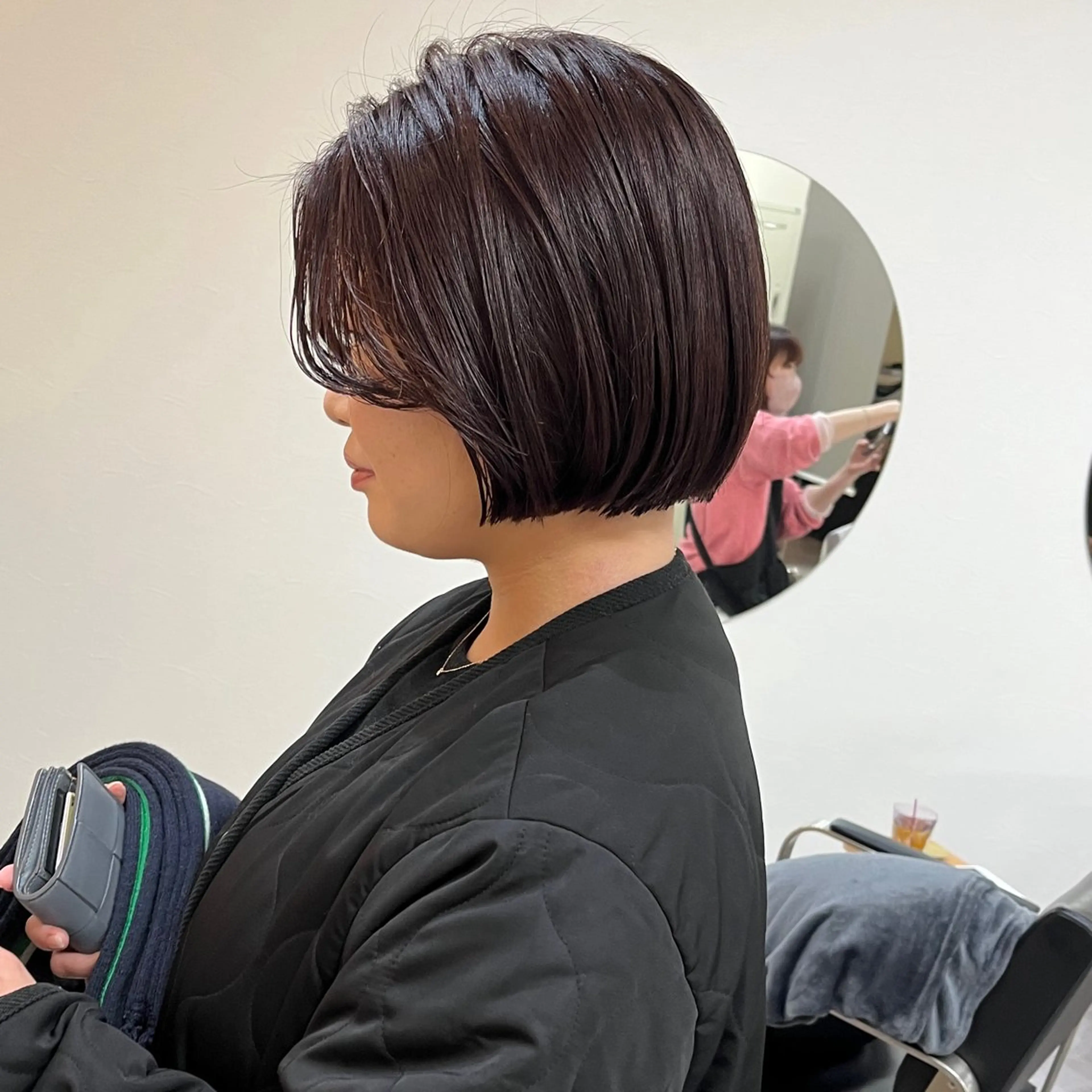 ショート カラー ブラウンカラー ラベンダーカラー ラベンダーブラウン ボブ カット ヘアカラー トリートメント ボブ/透明感カラー /坂口恵梨子のヘアスタイル