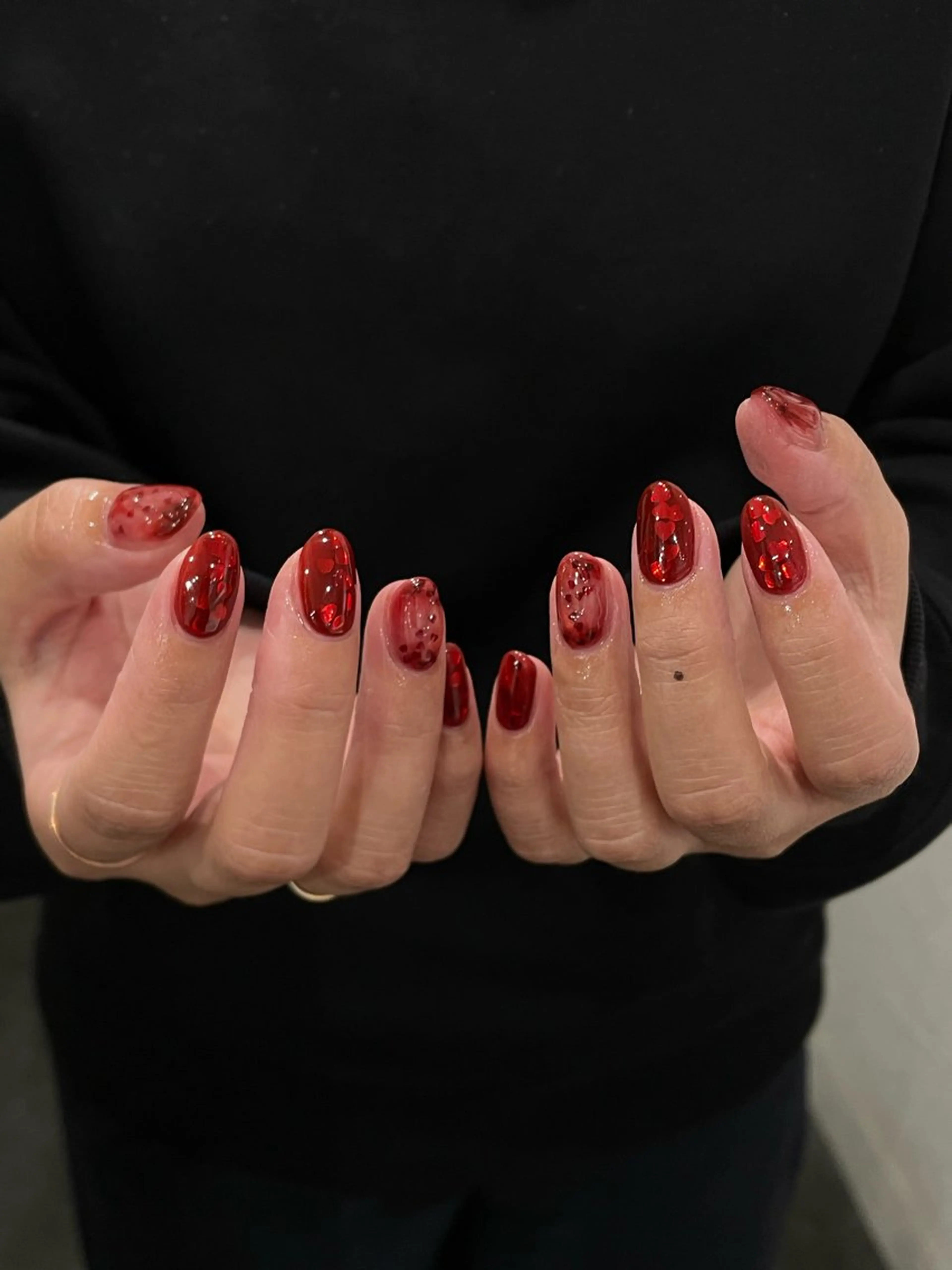 ネイル バレンタイン ハンドネイル C. mireiのネイルデザイン