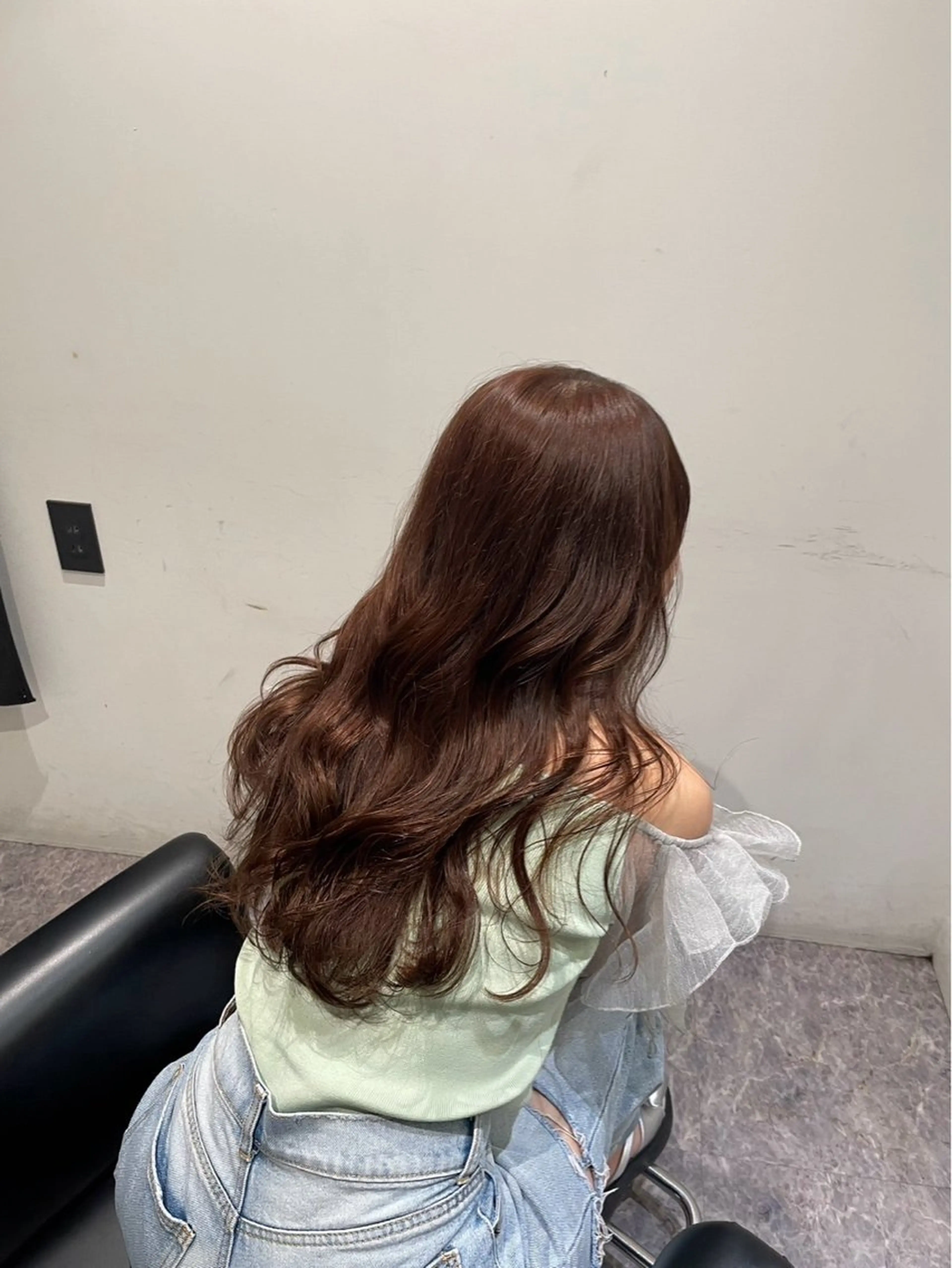 セミロング カラー ブラウンカラー くびれヘア 韓国風ヘア カット トリートメント 江坂トレンド韓国風 髪質改善shinoのヘアスタイル