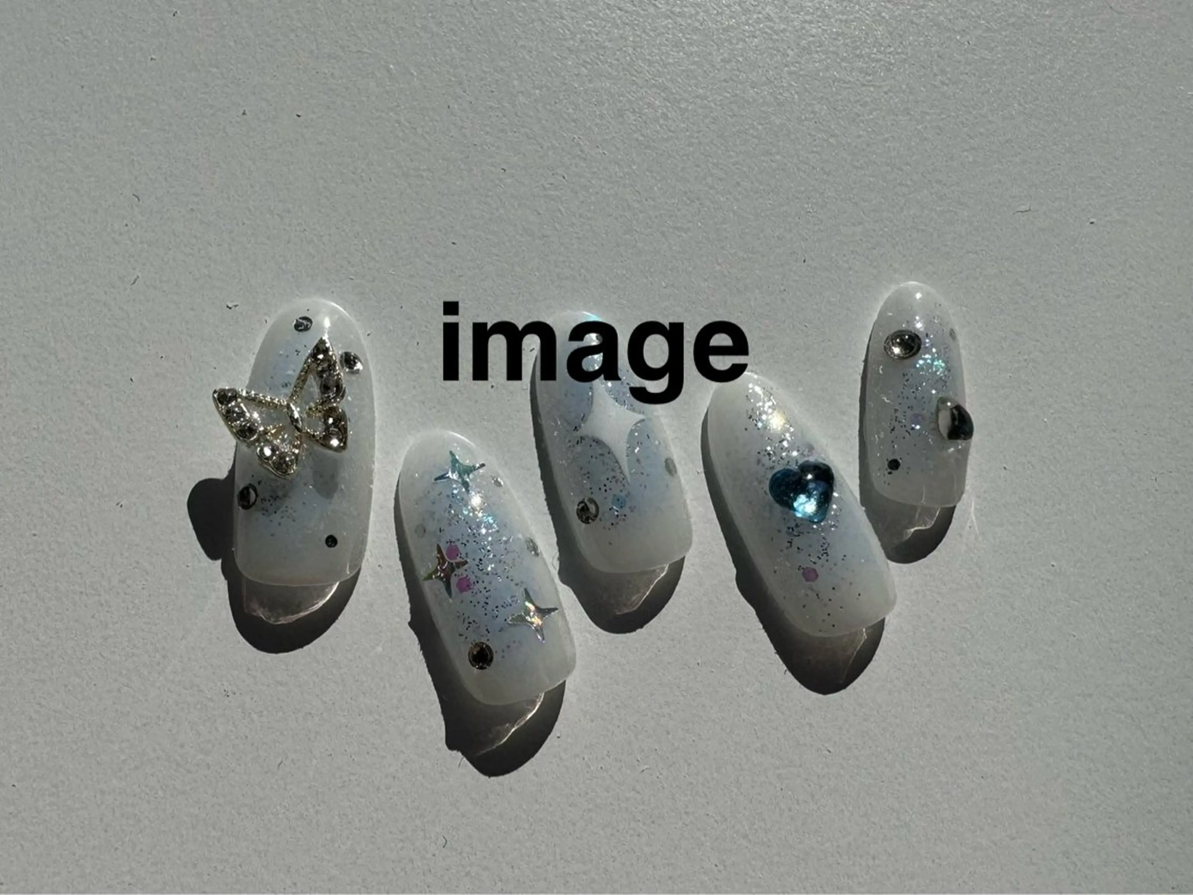 ネイル MARU NAIL Hinaのネイルデザイン