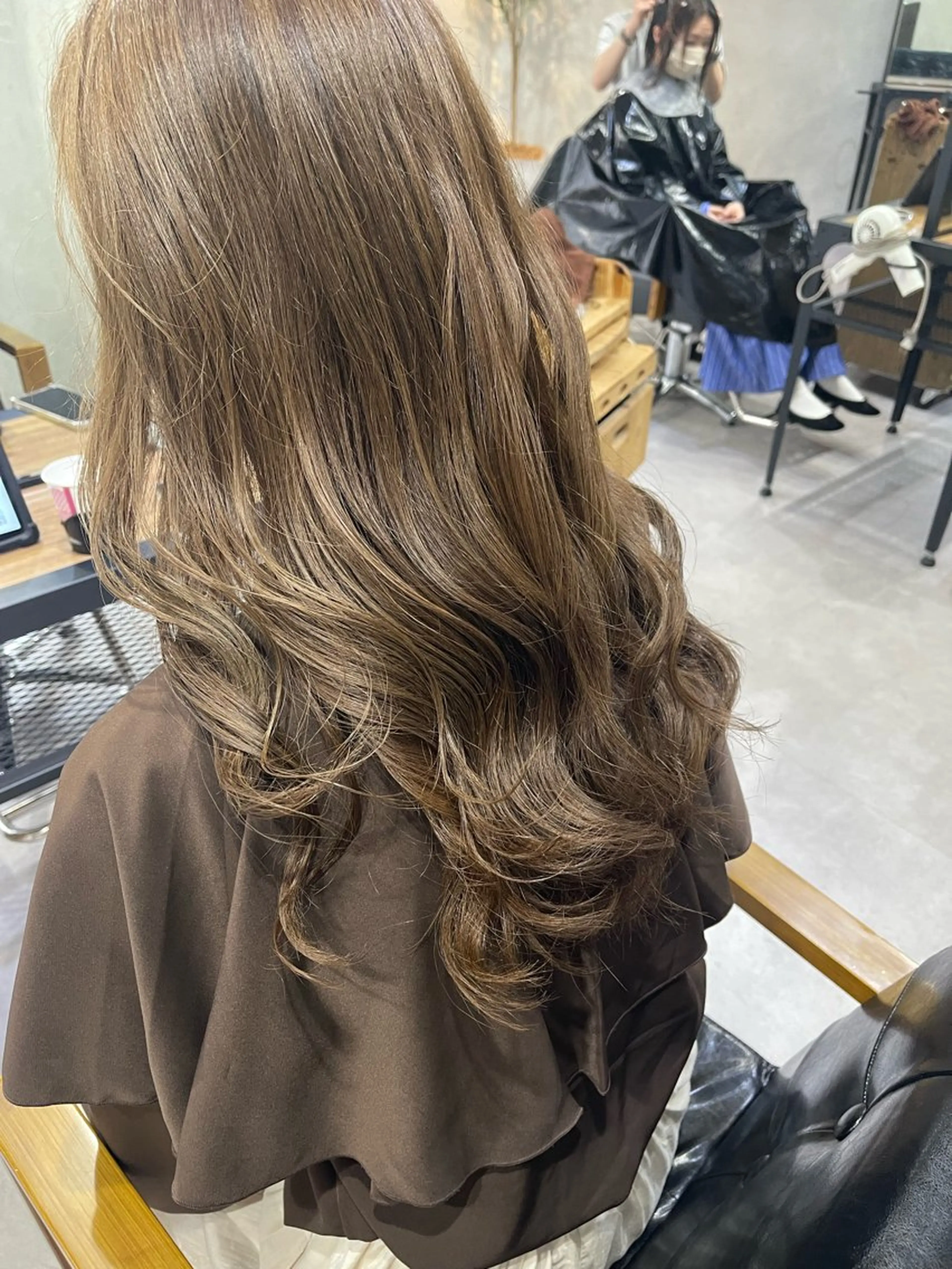 ロング lena🎀 透明感カラー/韓国風のヘアスタイル