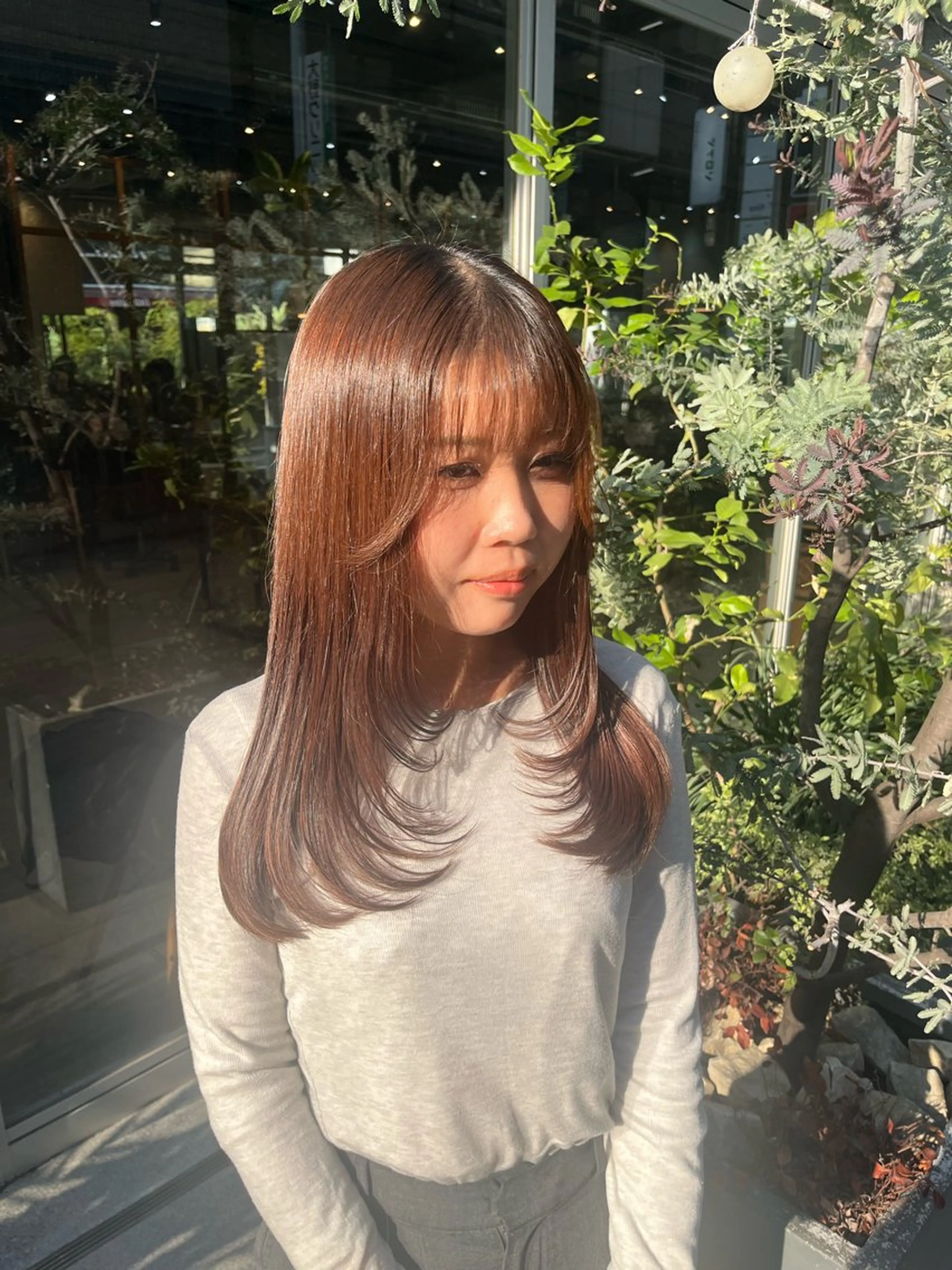ロング 相田 佳乃のヘアスタイル