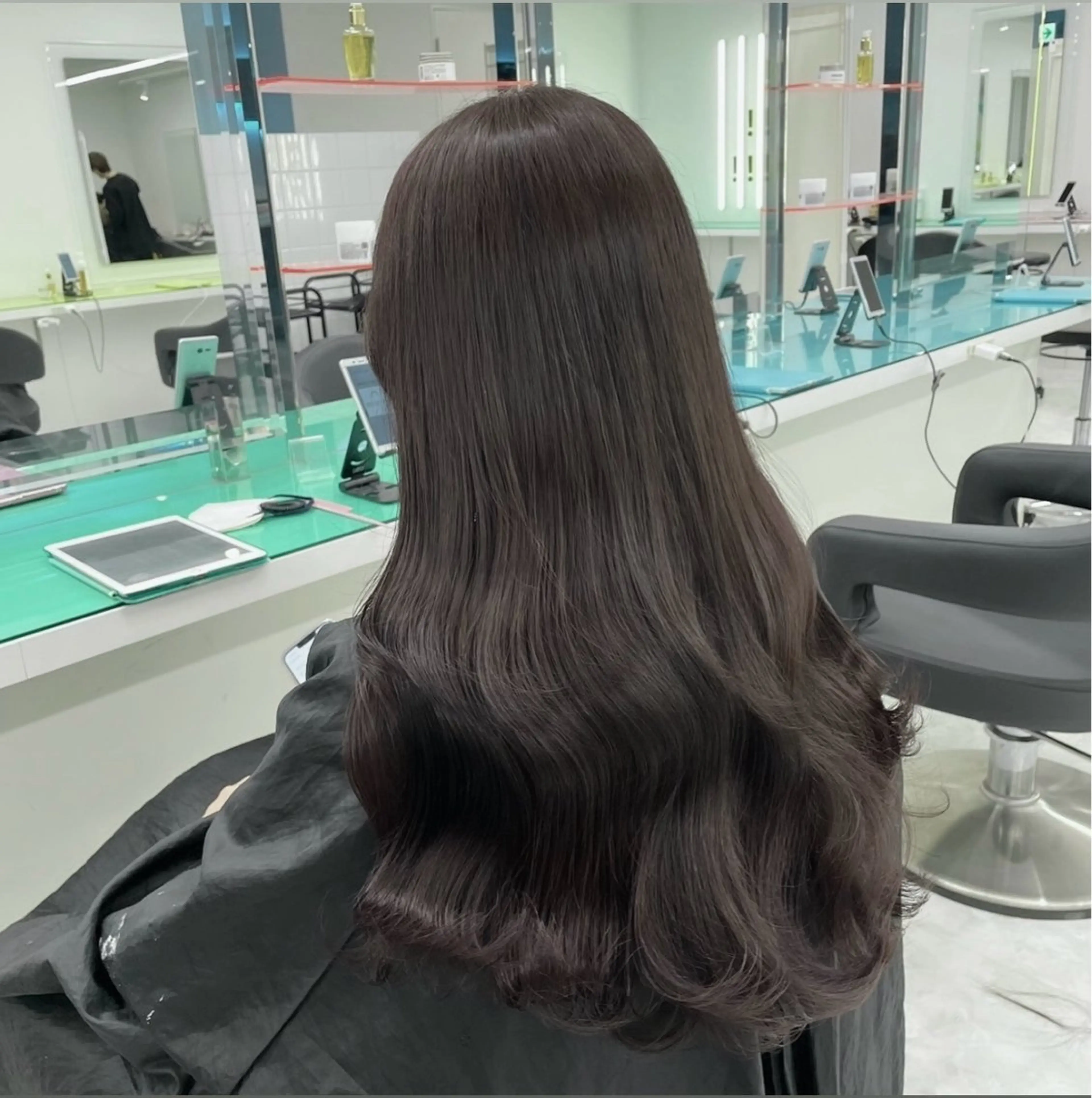 セミロング カラー ヘアアレンジ ヘアカラー トリートメント ヘアセット 💎韓国/ レイヤー カット/ 暖色🫧のヘアスタイル