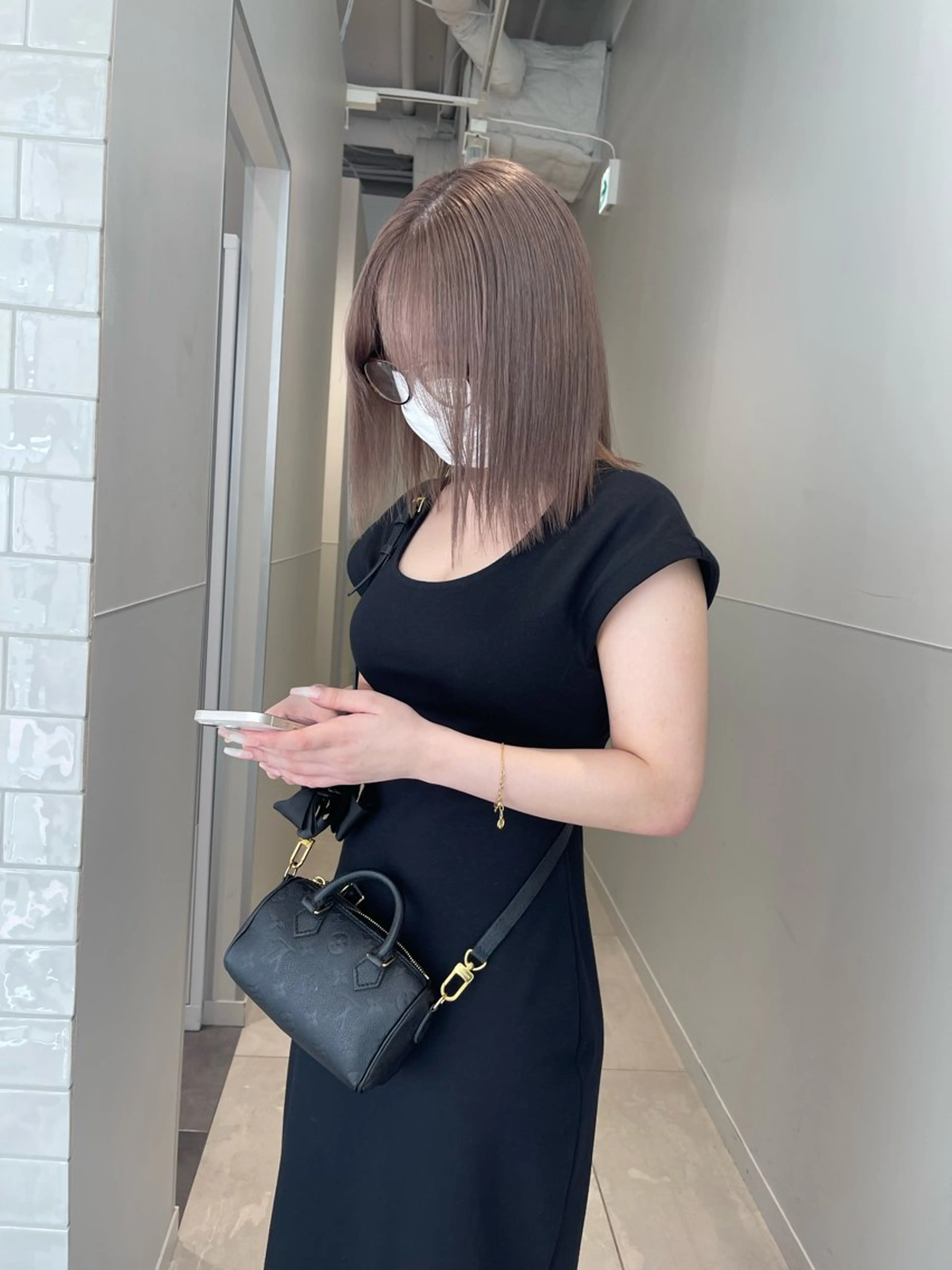 ショート カット ヘアカラー 福山 晴香のヘアスタイル