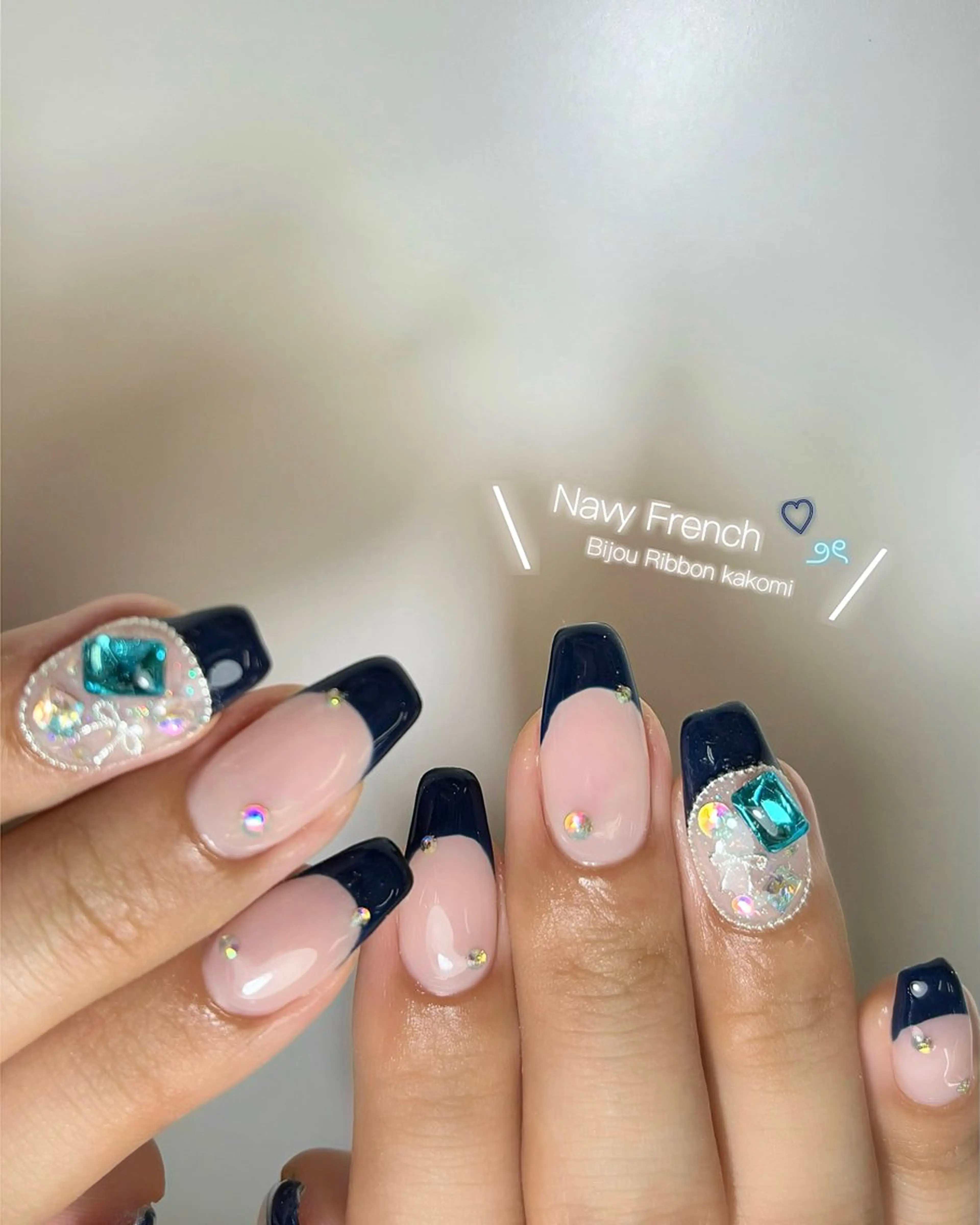 ネイル フレンチネイル ハンドネイル Arowa 伊田のネイルデザイン