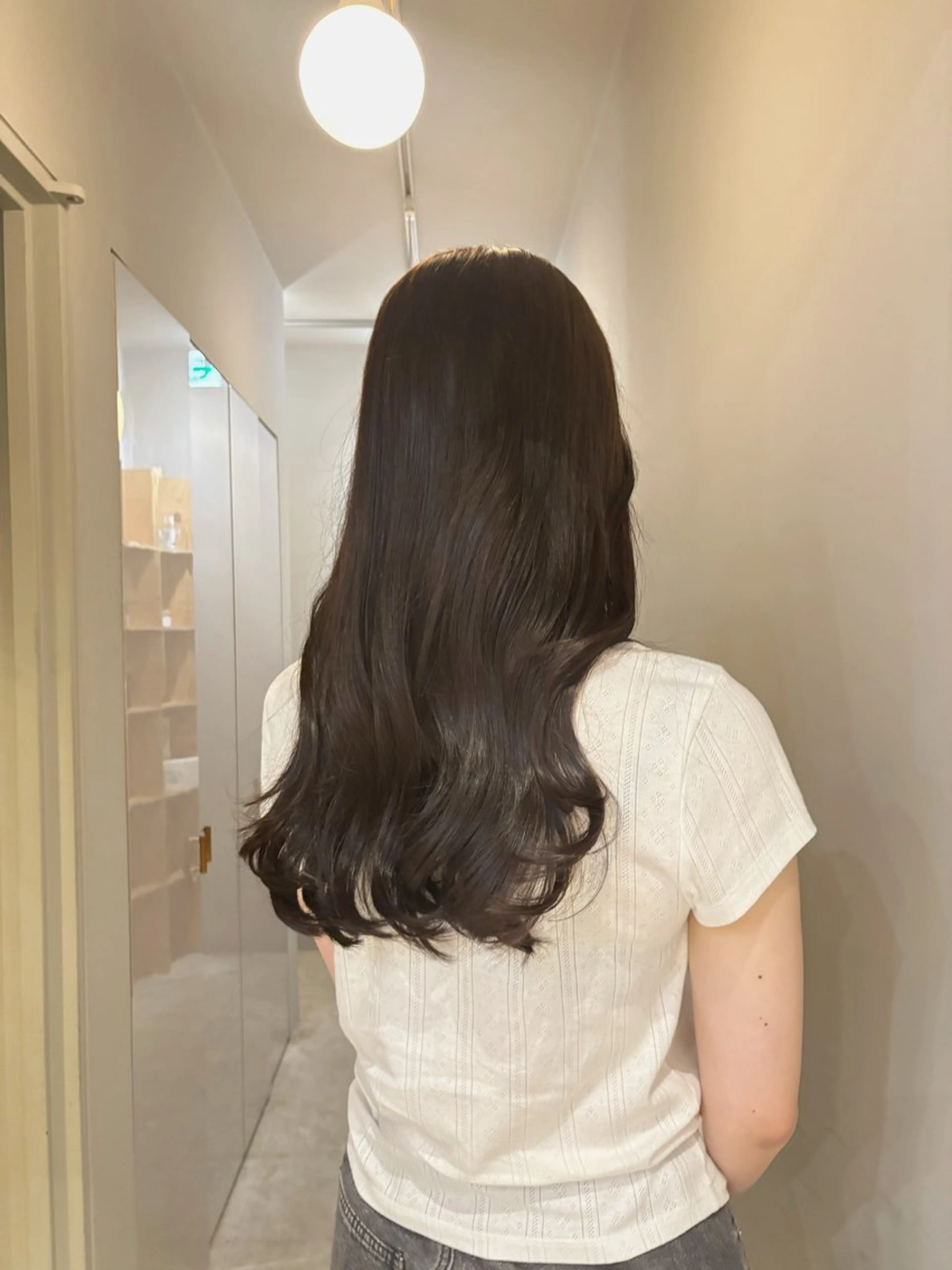 ロング カラー 透明感/暖色カラー ミウのヘアスタイル