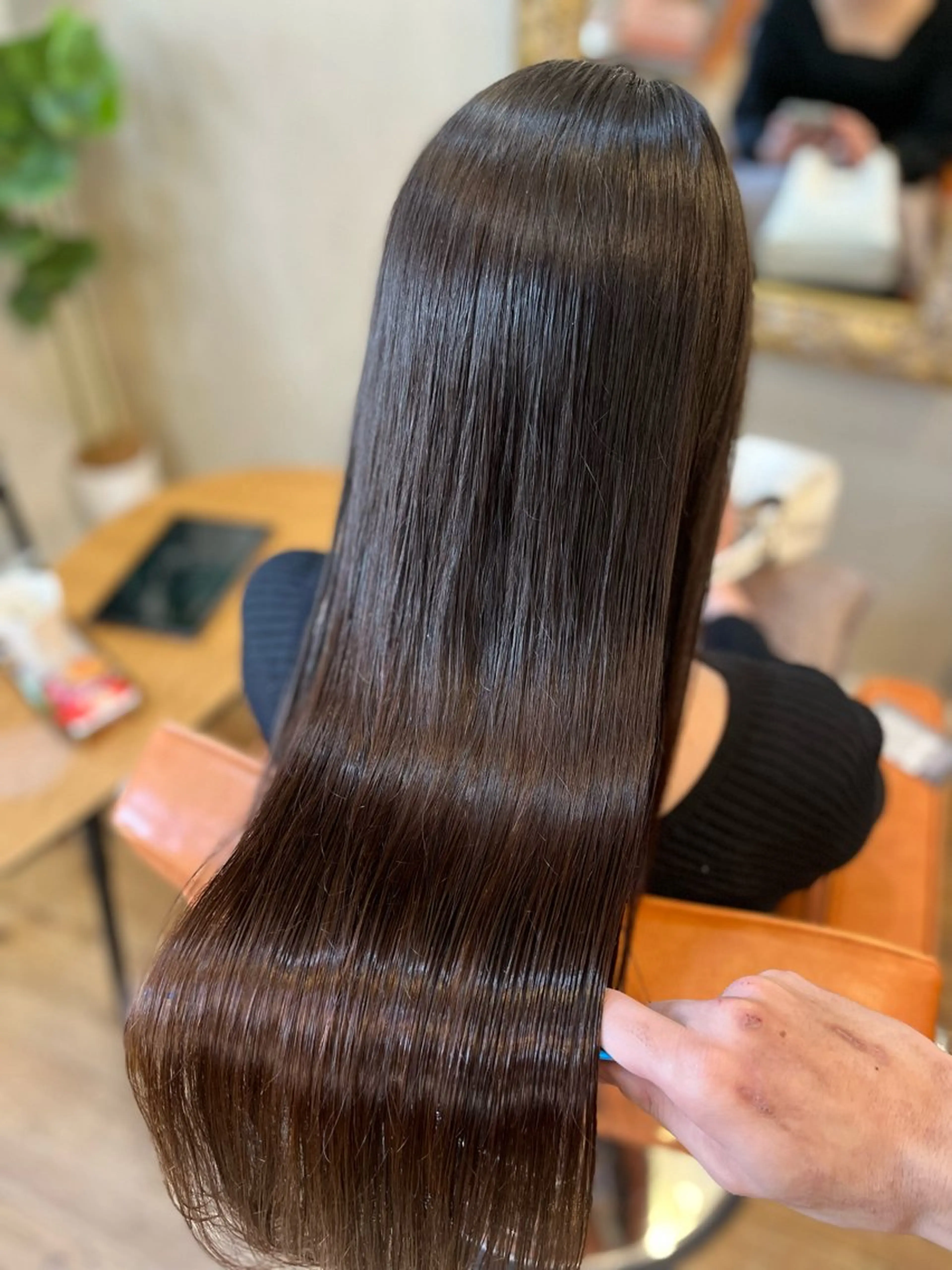 ロング ⚪️髪質改善 縮毛 店長 コウ⚪️のヘアスタイル