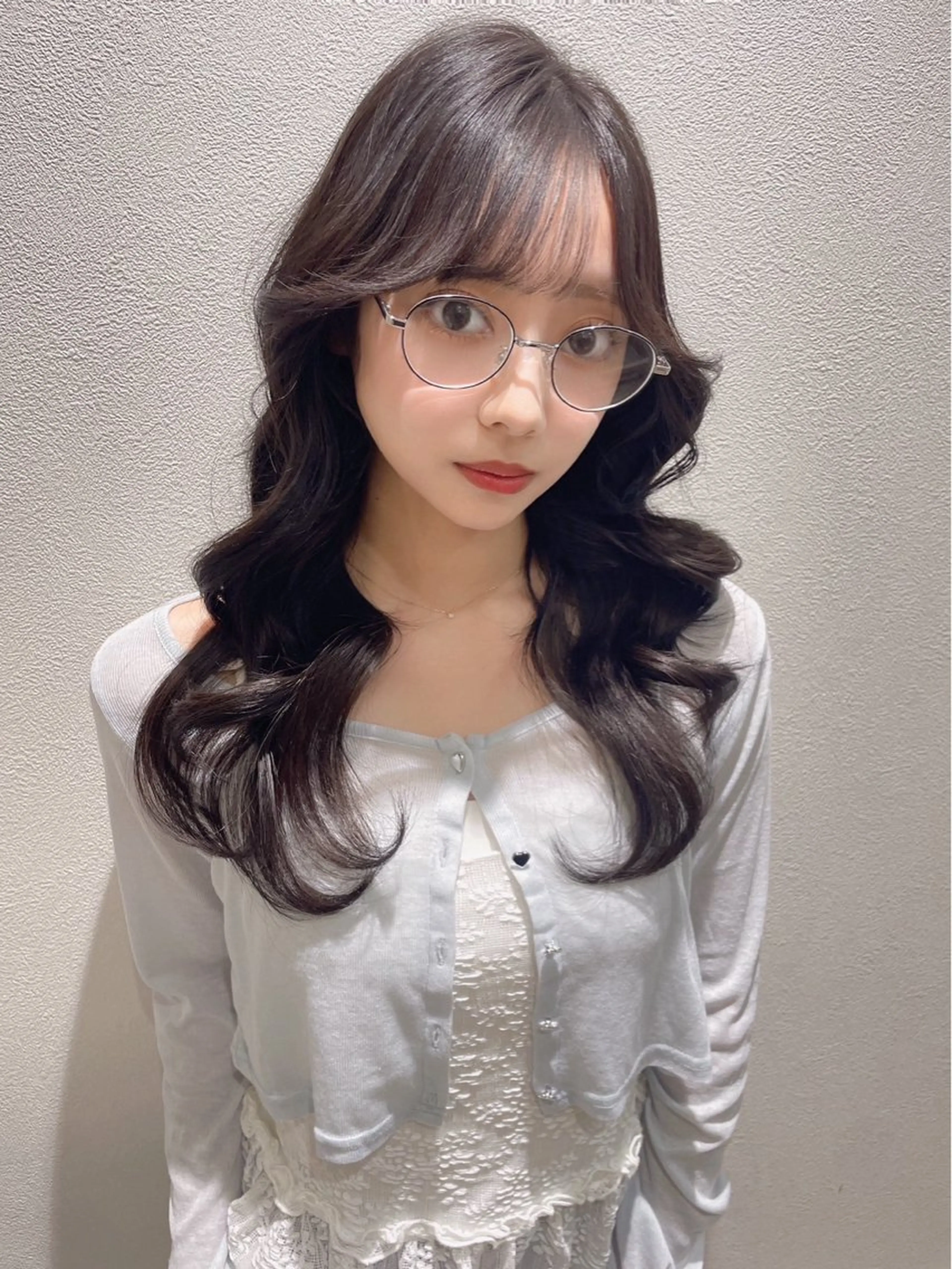 セミロング カラー グレージュ レイヤーカット カット ヘアカラー トリートメント ベイリコルド　アトリ 店長　宮城一真のヘアスタイル