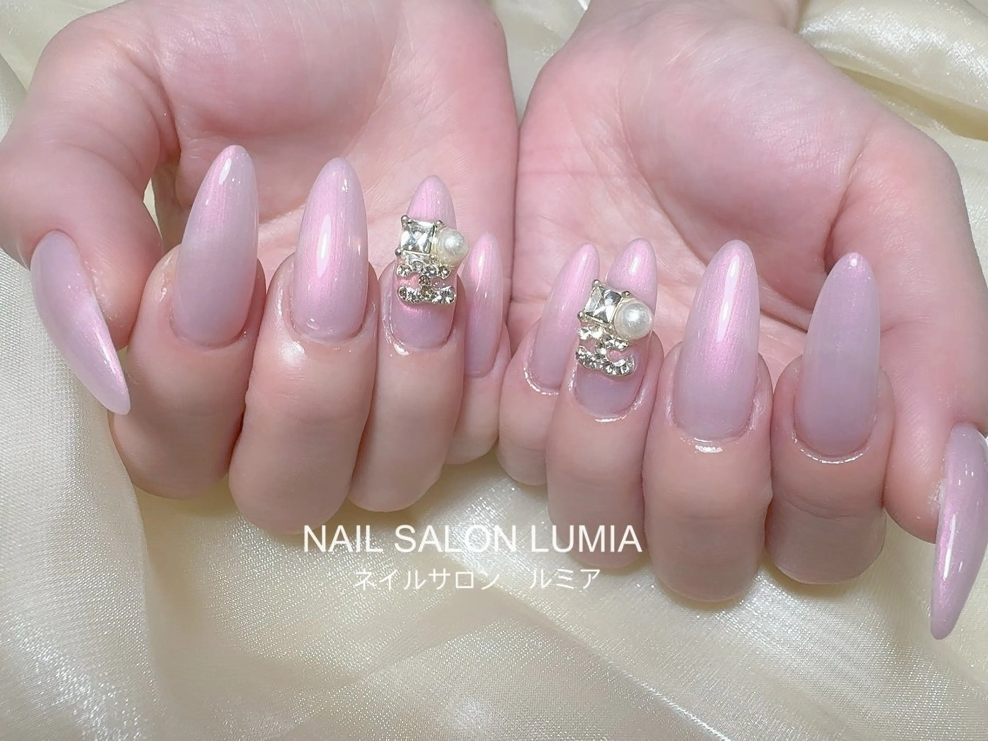 ネイル ハンドネイル ネイルサロン ルミア Lumia 店長のネイルデザイン