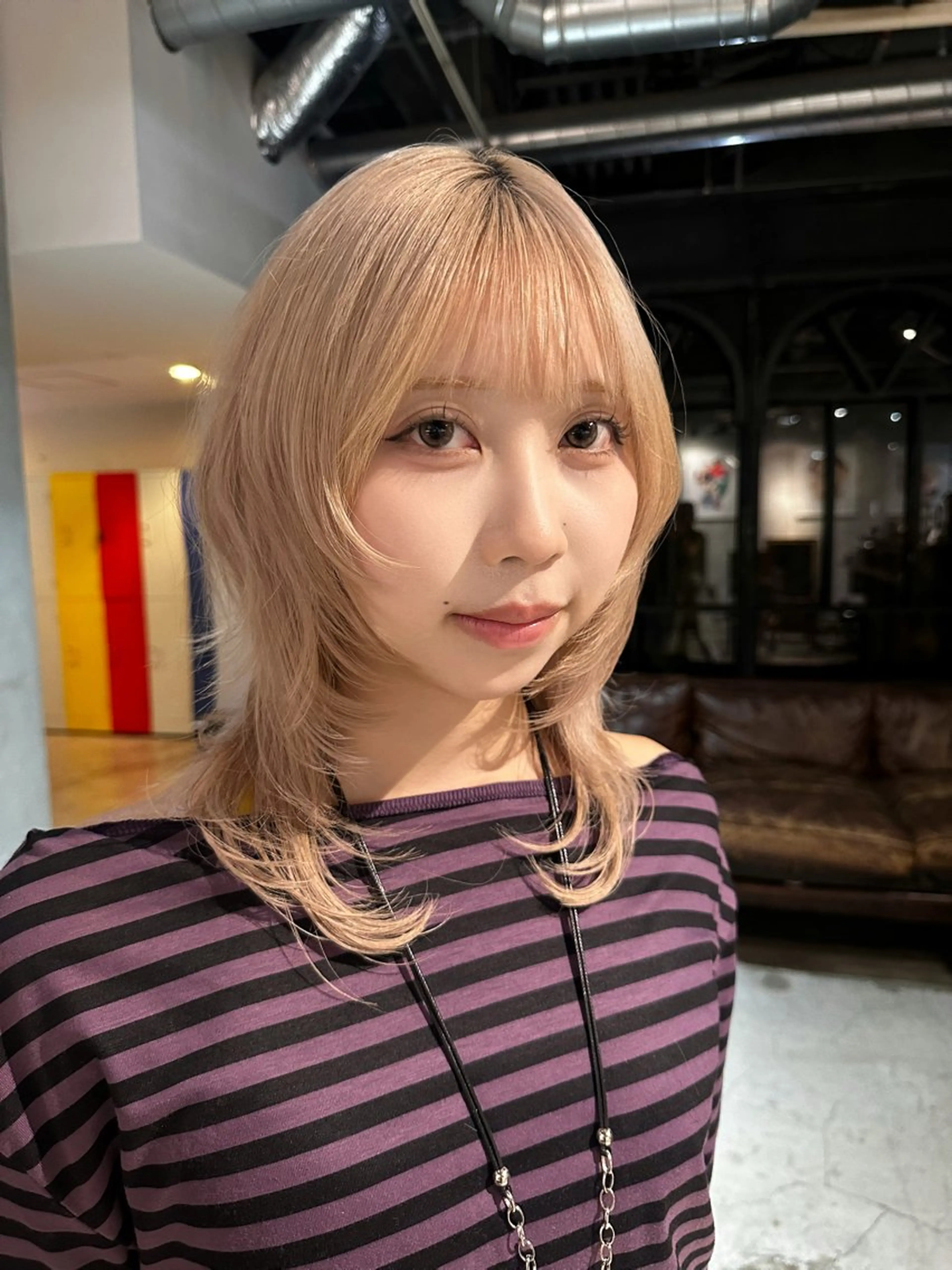 ミディアム ミディアムレイヤー 顔まわりレイヤー ハッシュカット レイヤーカット NORA  GINZA所属・NORA銀座 NATSUMIのヘアスタイル