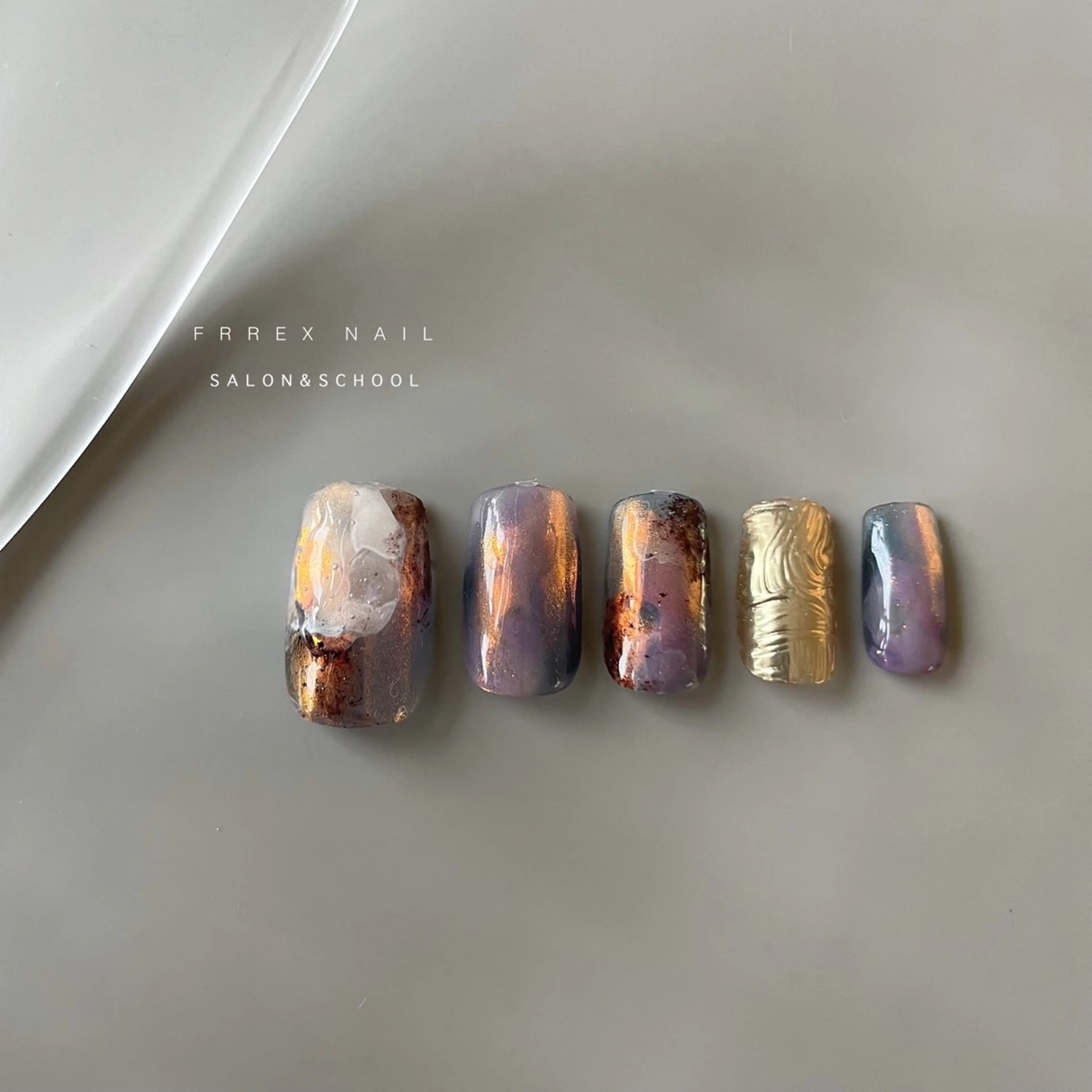 ネイル ハンドネイル ハンドケア freex nail /ニュアンス/個性派のネイルデザイン