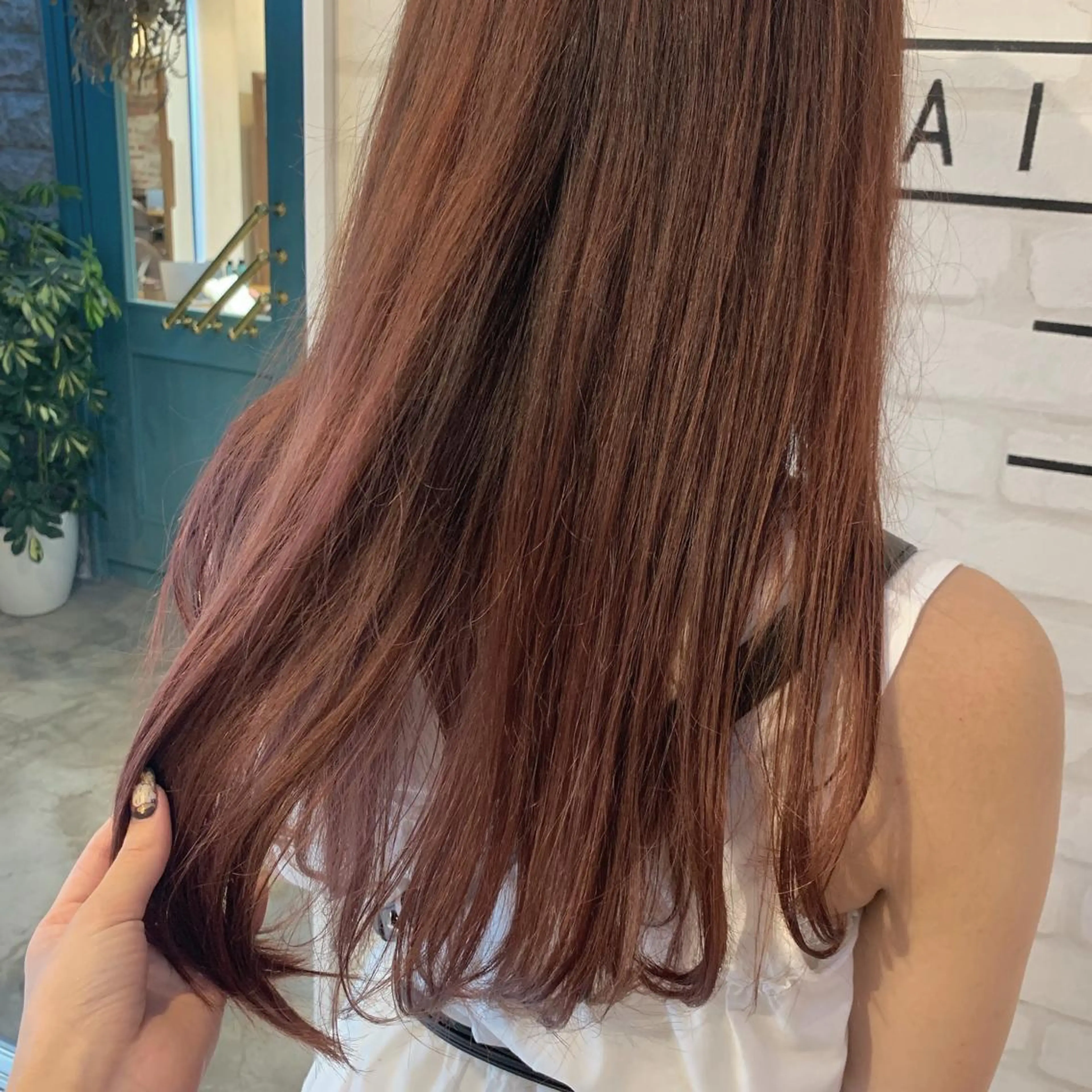 カラー ヤマダ サクラのヘアスタイル