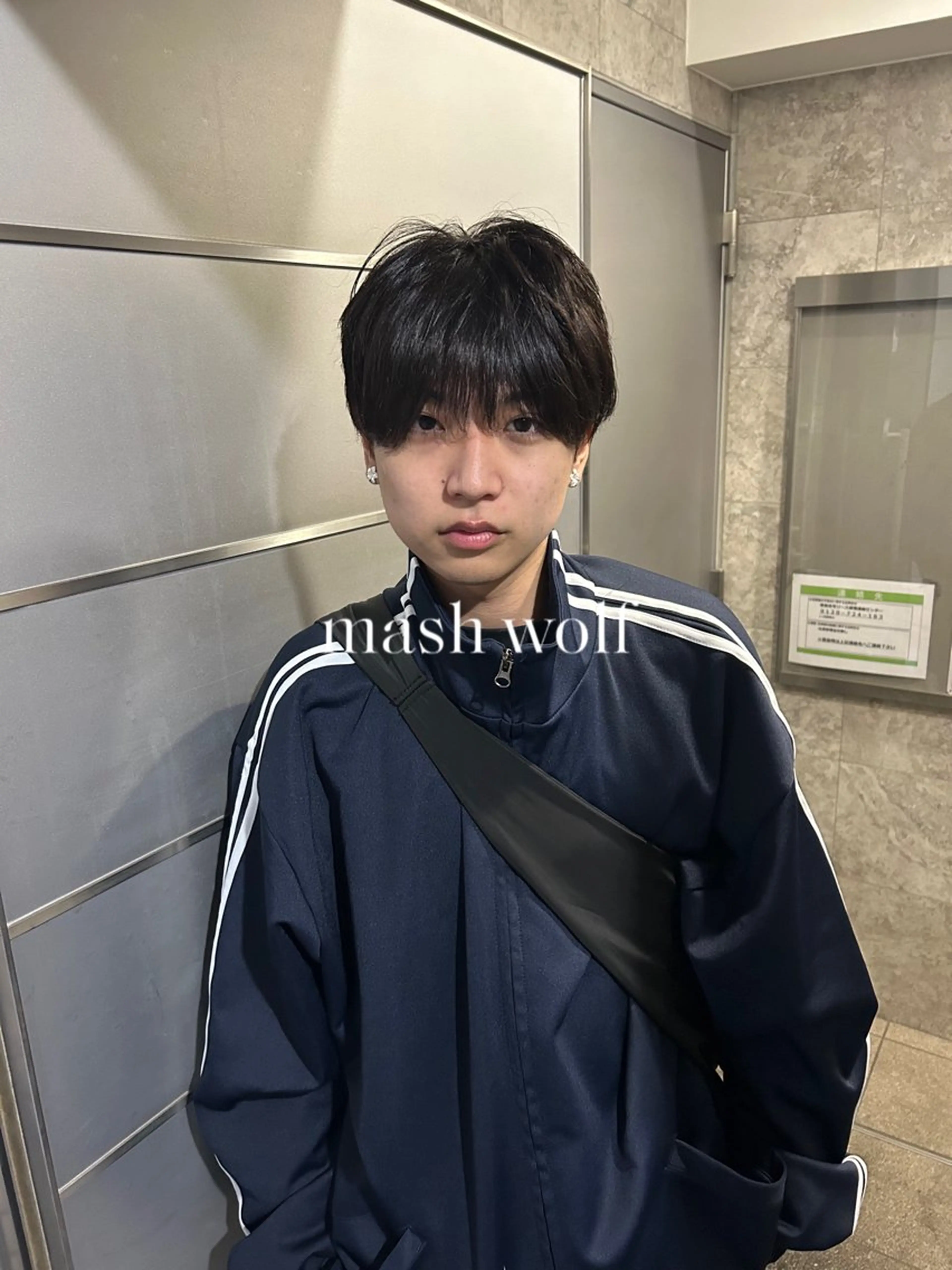 ショート パーマ メンズ メンズブリーチ メンズハイライト メンズインナーカラー マッシュ メンズパーマ カット charme所属・💈メンズ短髪特化 ✂︎伊藤大輝💈のヘアスタイル