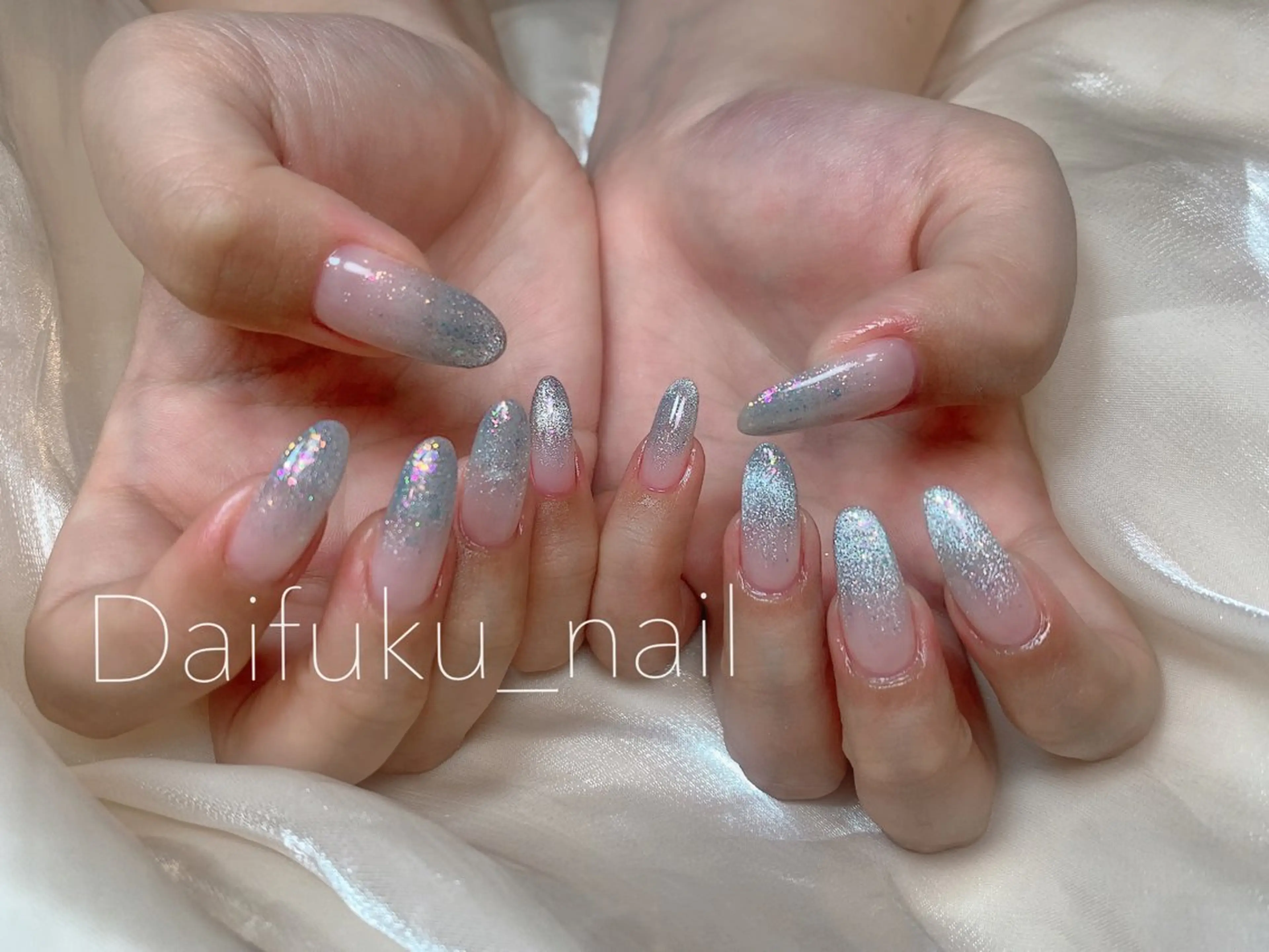 セミロング ハンドネイル Daifuku nailsのネイルデザイン